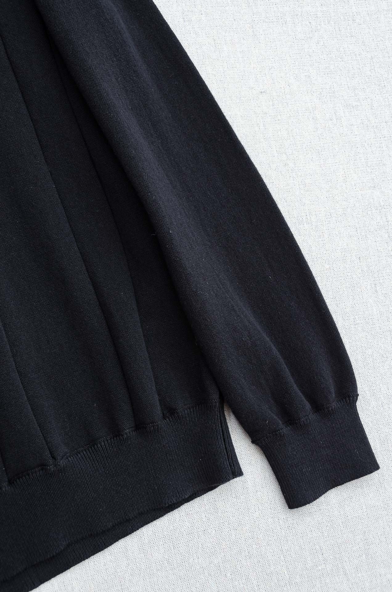 BC 2025FW新品 轻奢男士翻领长袖T恤衫#精选客供进口100%棉采用高密度工艺打造而成，手感细腻柔