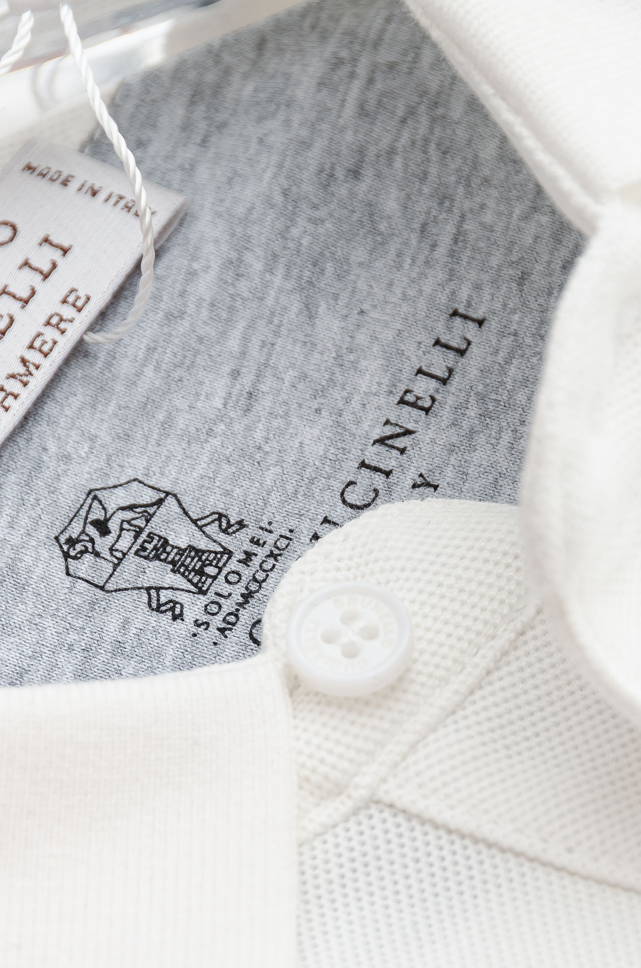 BC 2025FW新品 轻奢男士翻领长袖T恤衫#精选客供进口100%棉采用高密度工艺打造而成，手感细腻柔