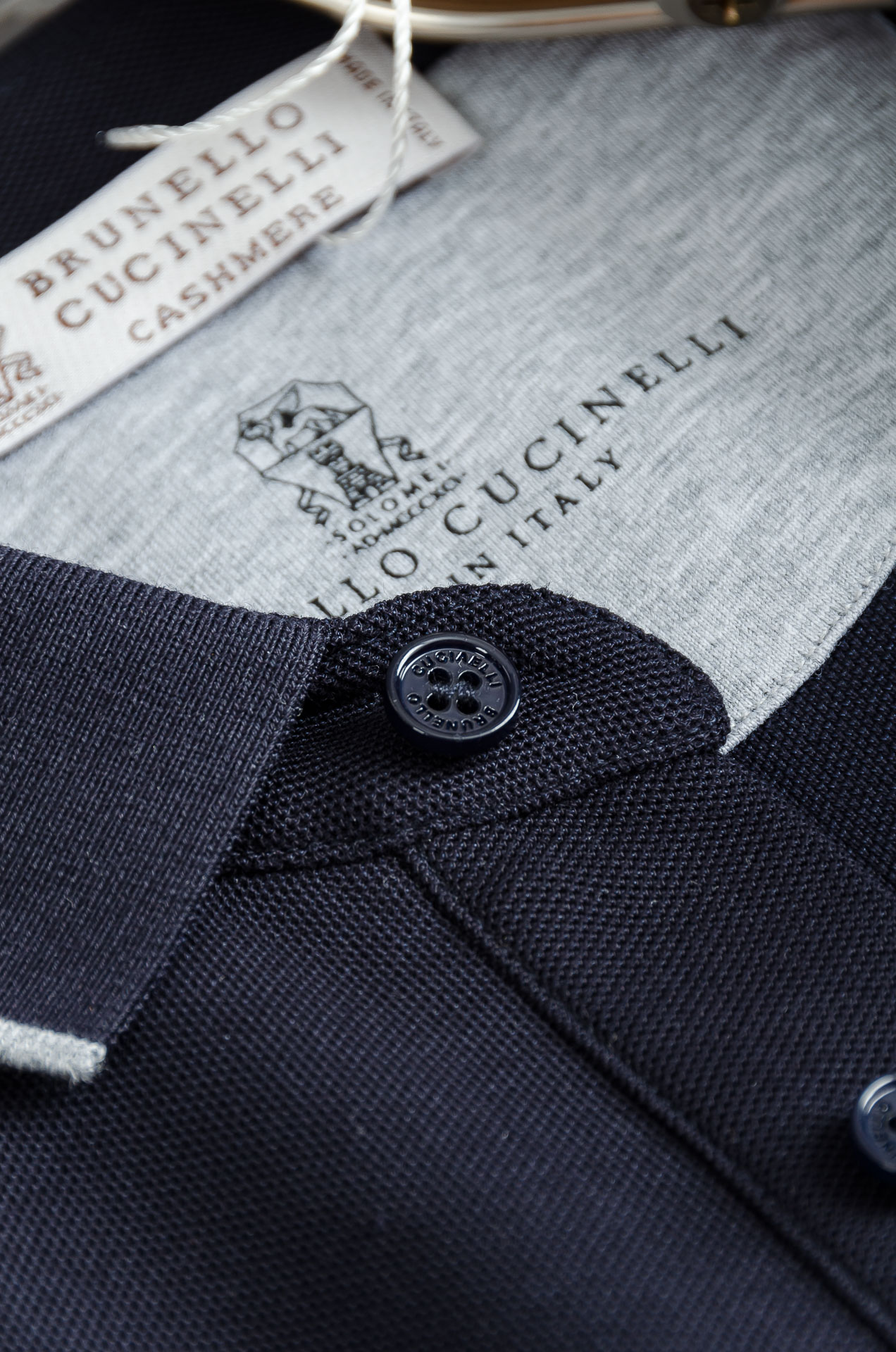 BC 2025FW秋冬新品 轻奢男士翻领长袖T恤衫#精选客供进口100%棉采用高密度工艺打造而成，手感细