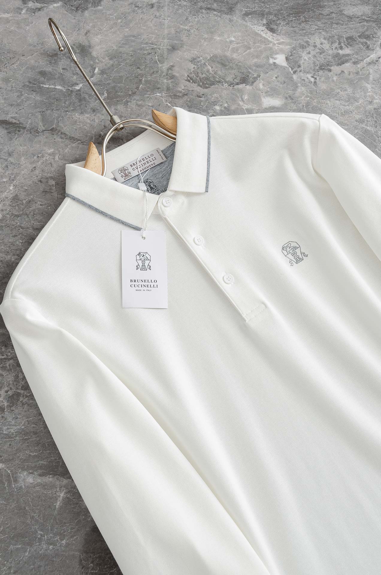 BC 2025FW秋冬新品 轻奢男士翻领长袖T恤衫#精选客供进口100%棉采用高密度工艺打造而成，手感细