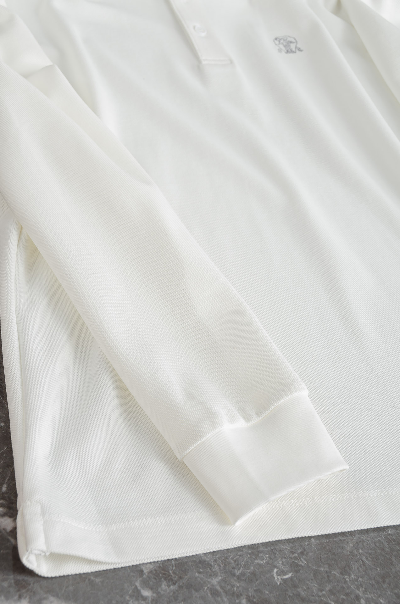 BC 2025FW秋冬新品 轻奢男士翻领长袖T恤衫#精选客供进口100%棉采用高密度工艺打造而成，手感细