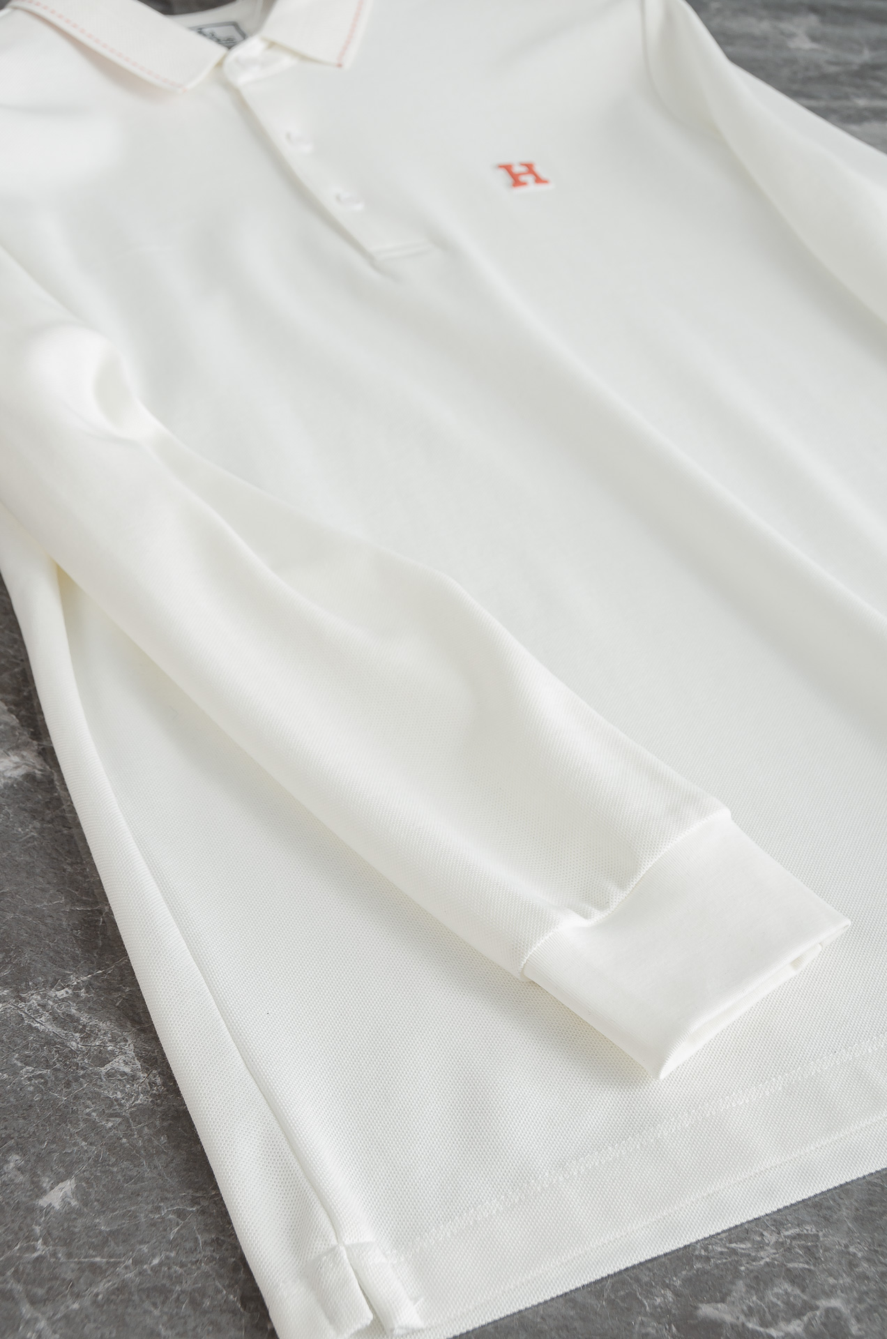 HER#MES爱马＊仕2025FW秋冬新品 轻奢男士翻领长袖T恤衫#精选客供进口100%棉采用高密度工艺