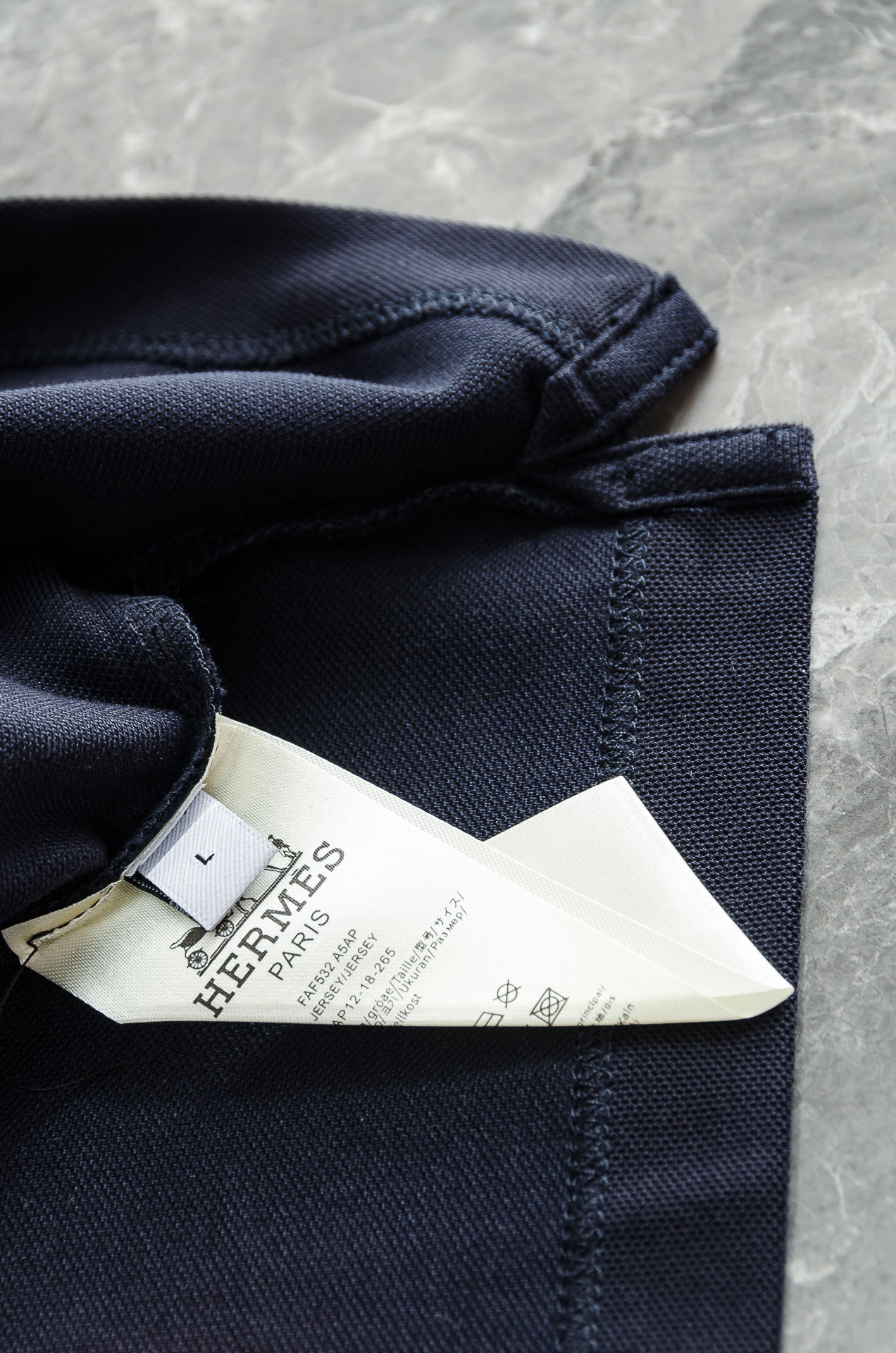 HER#MES爱马＊仕2025FW秋冬新品 轻奢男士翻领长袖T恤衫#精选客供进口100%棉采用高密度工艺