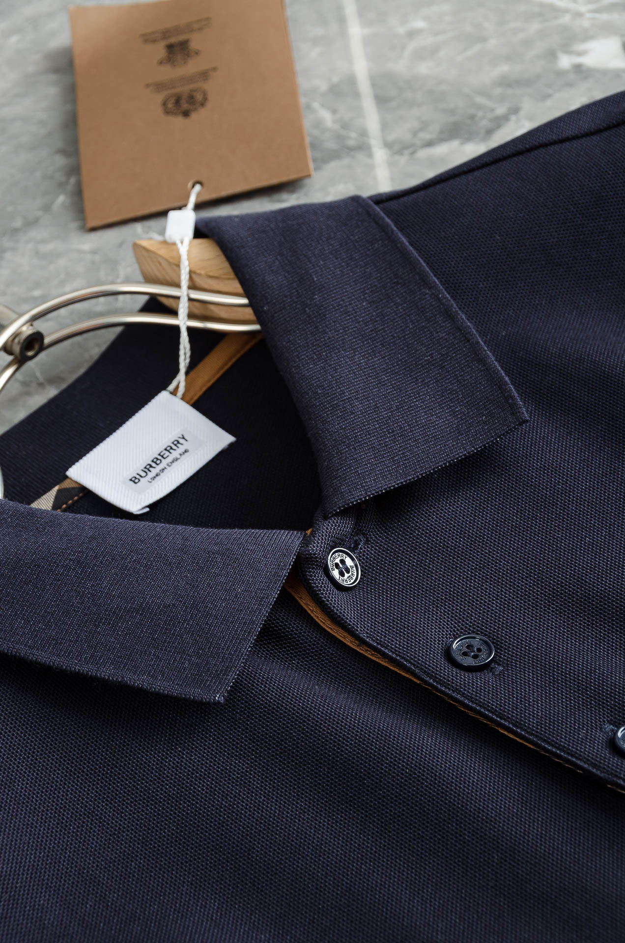 BURB#ERRY巴宝/莉2025FW秋冬新品 轻奢男士翻领长袖T恤衫#精选客供进口100%棉采用高密度