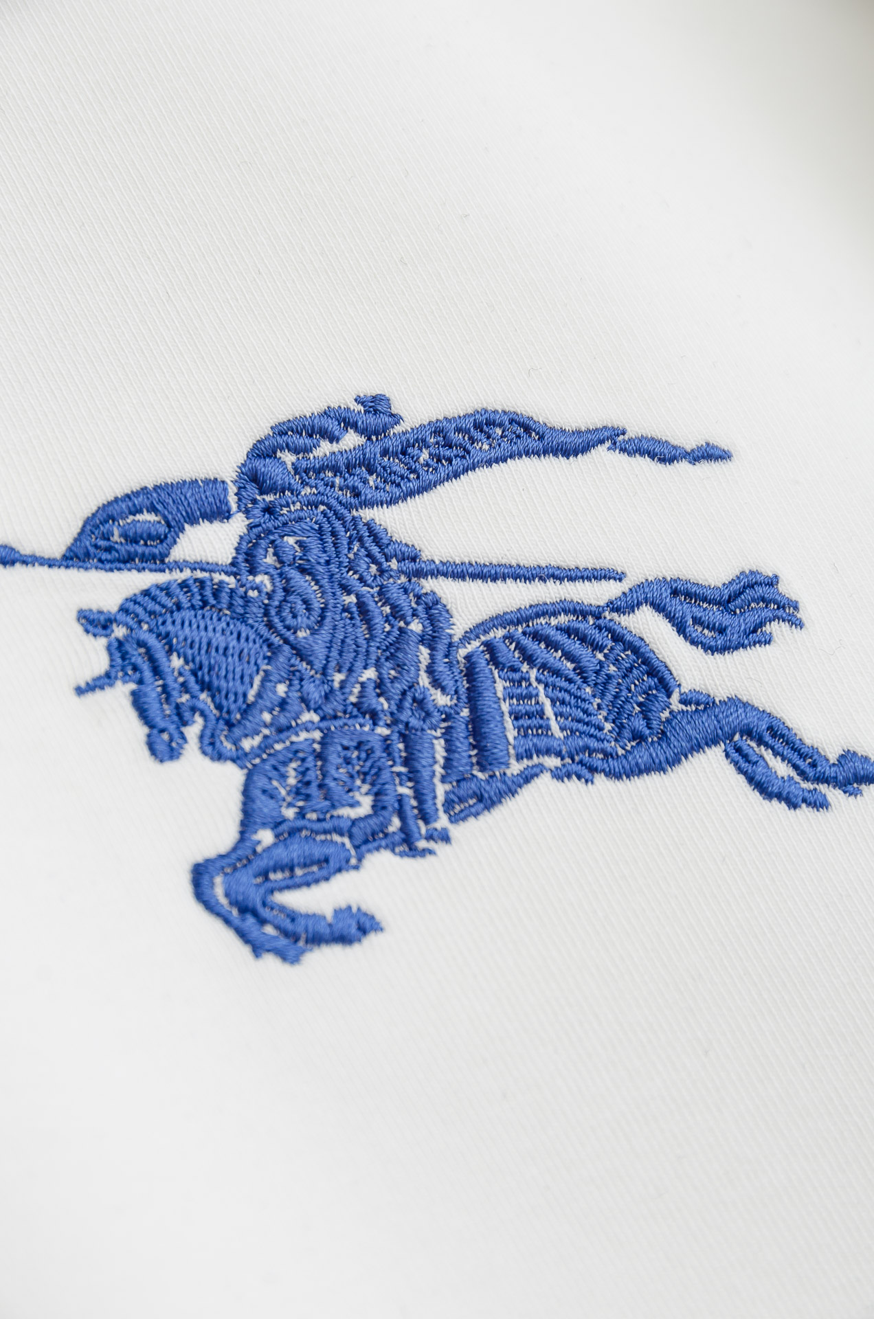 🌾 BURBE#RRY巴宝/莉2026秋冬太空棉字母刺绣logo时尚百搭打底圆领短袖衫，精致工艺专柜面料