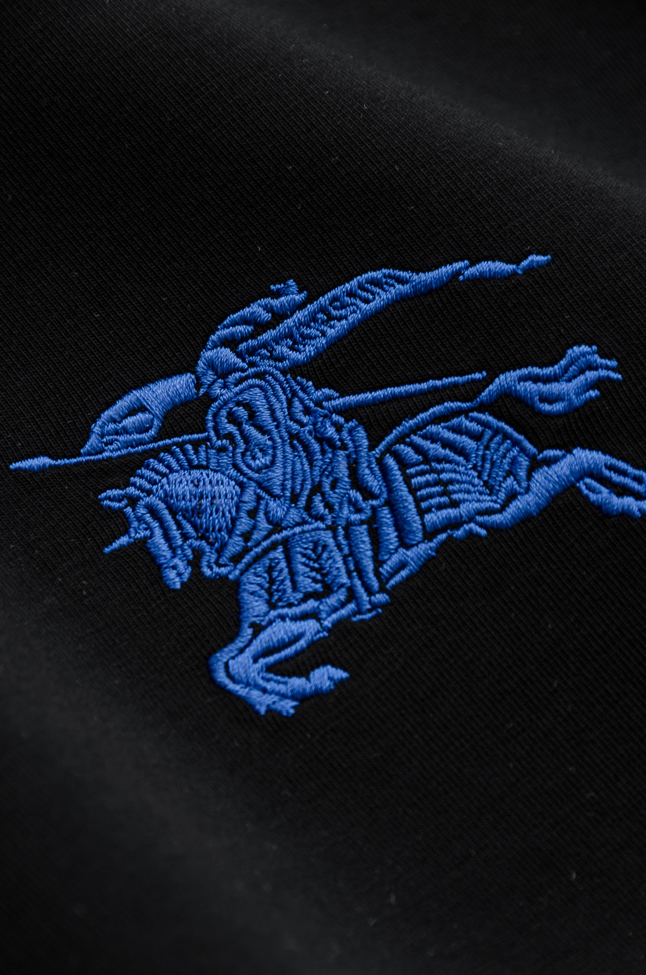 🌾 BURBE#RRY巴宝/莉2026秋冬太空棉字母刺绣logo时尚百搭打底圆领短袖衫，精致工艺专柜面料