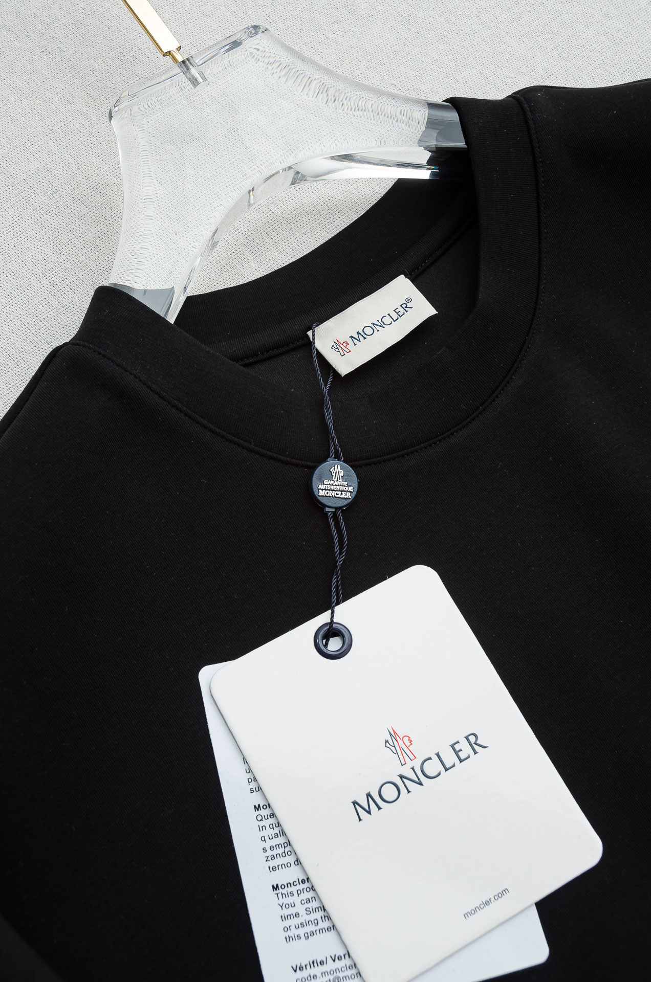 🌾 MON#CLER 蒙/口2026秋冬太空棉字母刺绣logo时尚百搭打底圆领短袖衫，精致工艺专柜面料，