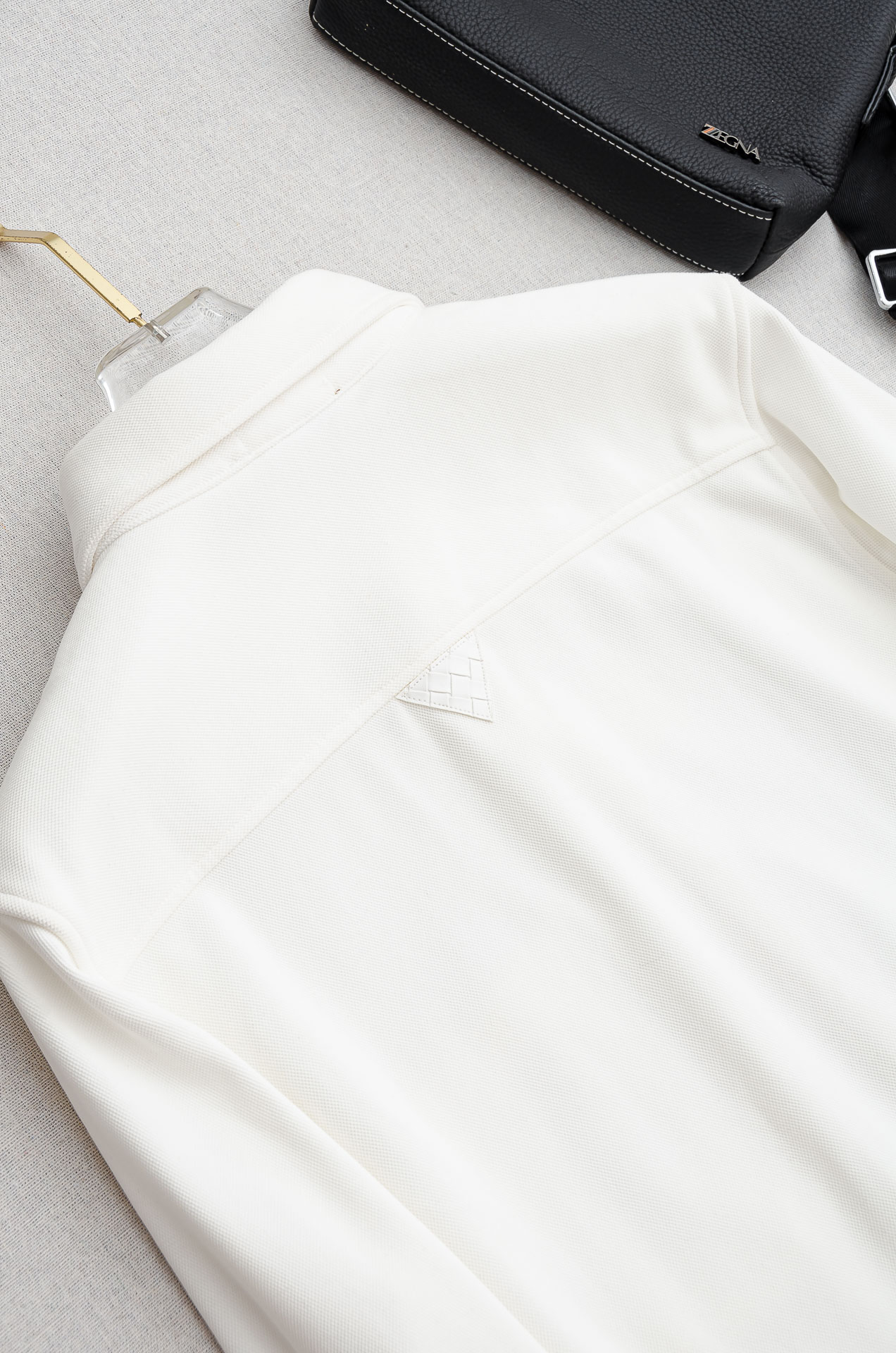 BV2025FW秋冬最新珠地棉加绒立体剪裁男士长袖衬衫#整体触感舒适有质感，尽管面料看似轻薄却富有特别的