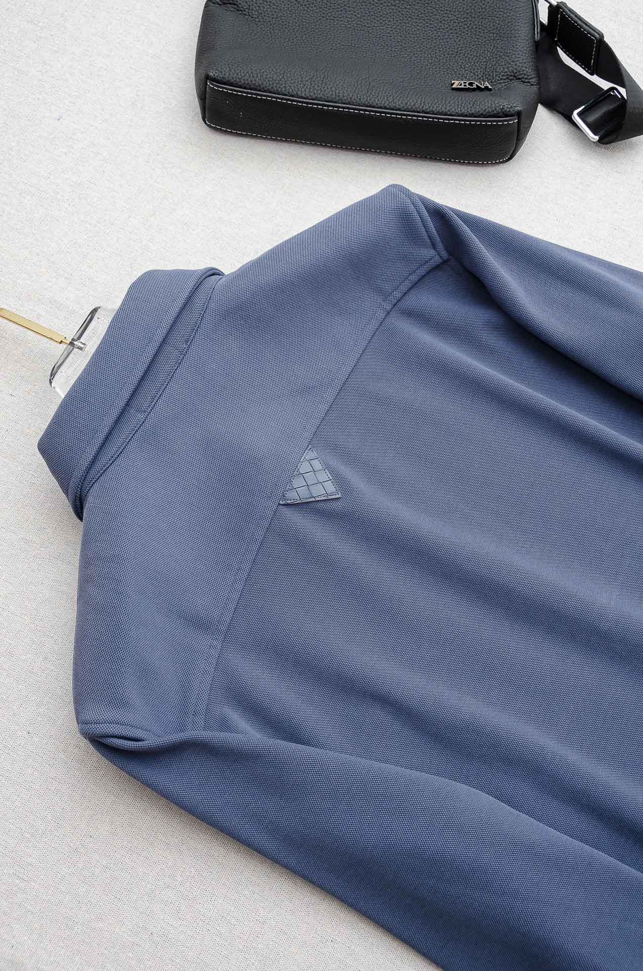 BV2025FW秋冬最新珠地棉加绒立体剪裁男士长袖衬衫#整体触感舒适有质感，尽管面料看似轻薄却富有特别的