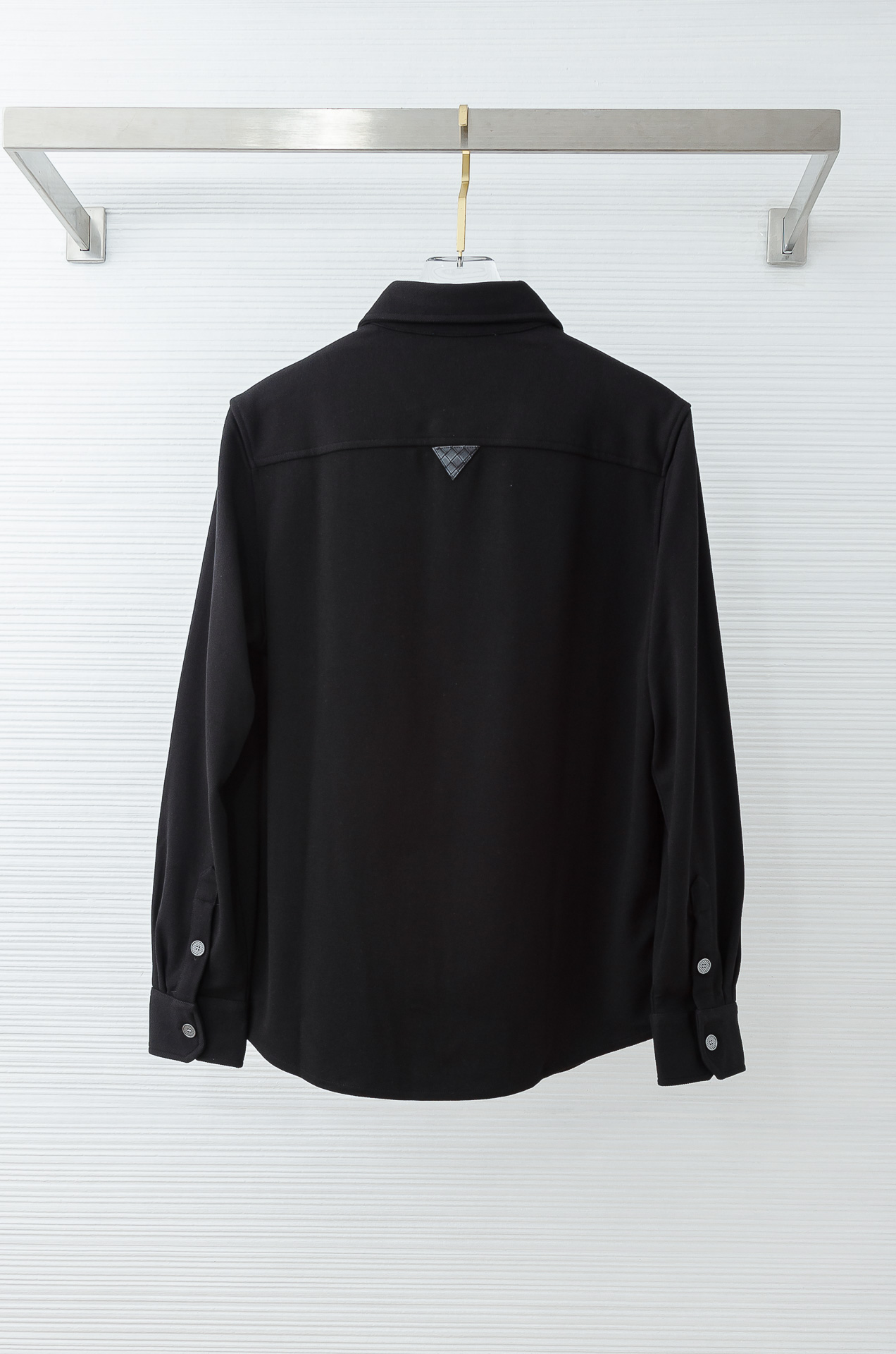 BV2025FW秋冬最新珠地棉加绒立体剪裁男士长袖衬衫#整体触感舒适有质感，尽管面料看似轻薄却富有特别的