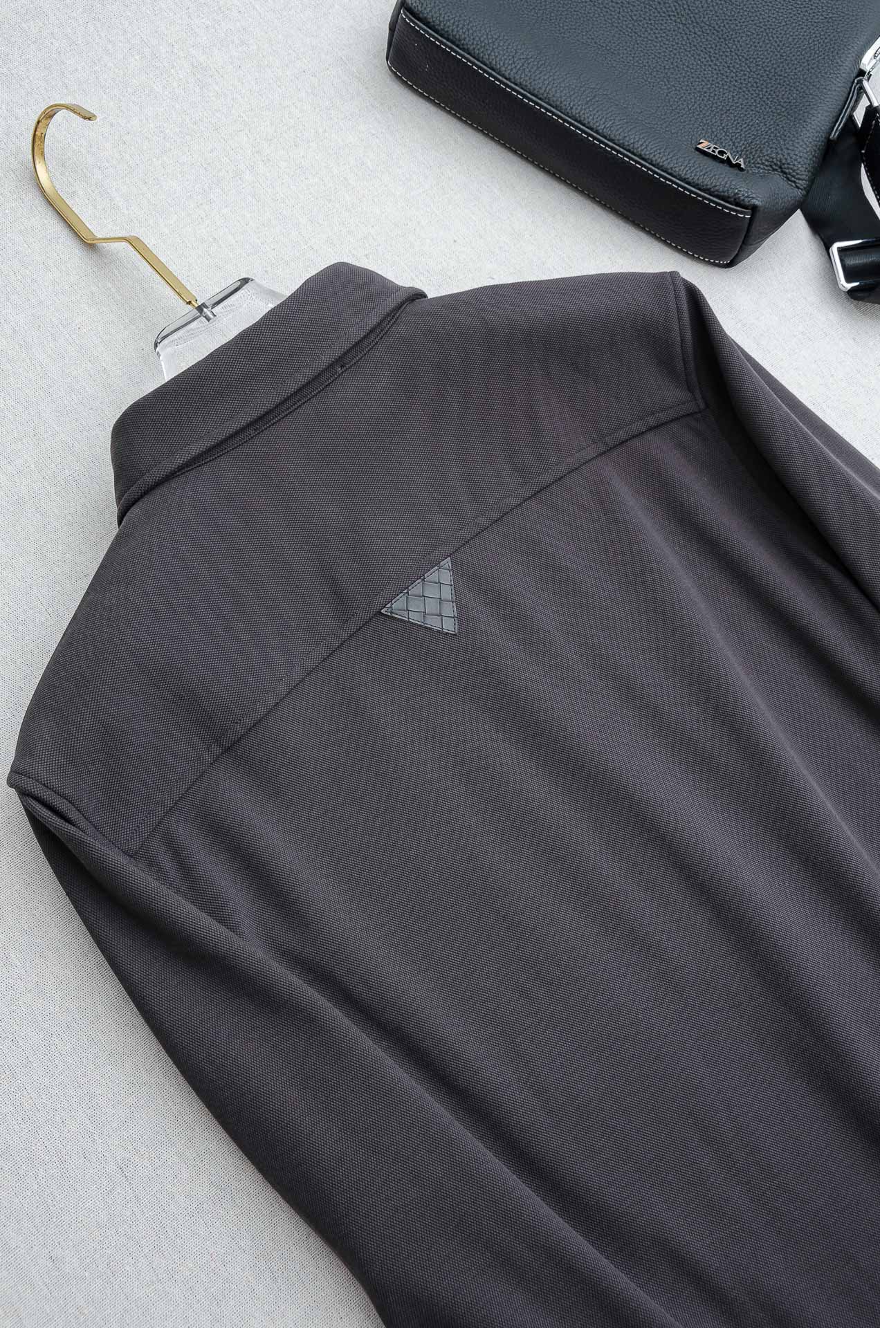 BV2025FW秋冬最新珠地棉加绒立体剪裁男士长袖衬衫#整体触感舒适有质感，尽管面料看似轻薄却富有特别的