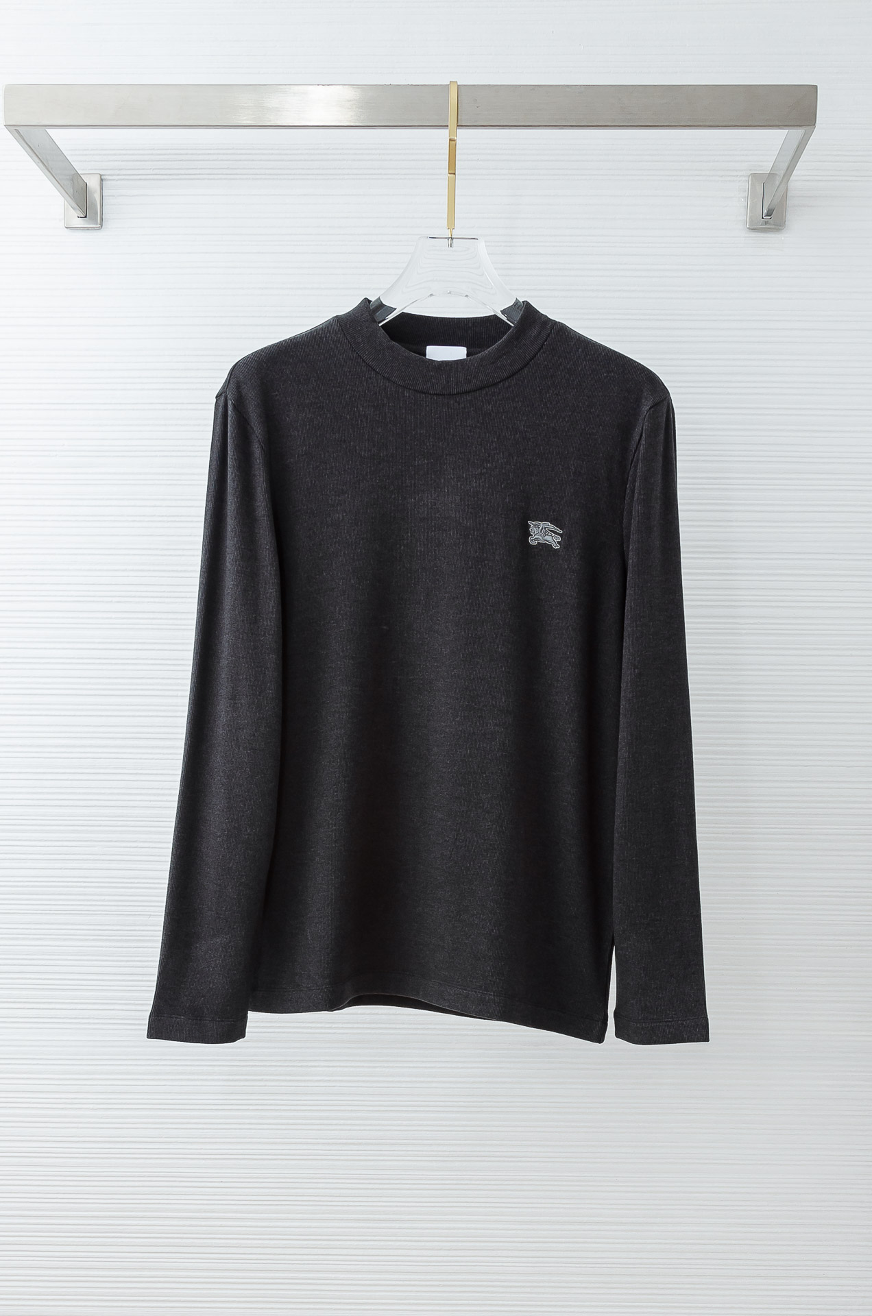 BBR 25FW进口德绒圆领打底衫，男士立体徽标LOGO基础纯色长袖套头衫！秋冬季轻薄款御寒打底单品，时