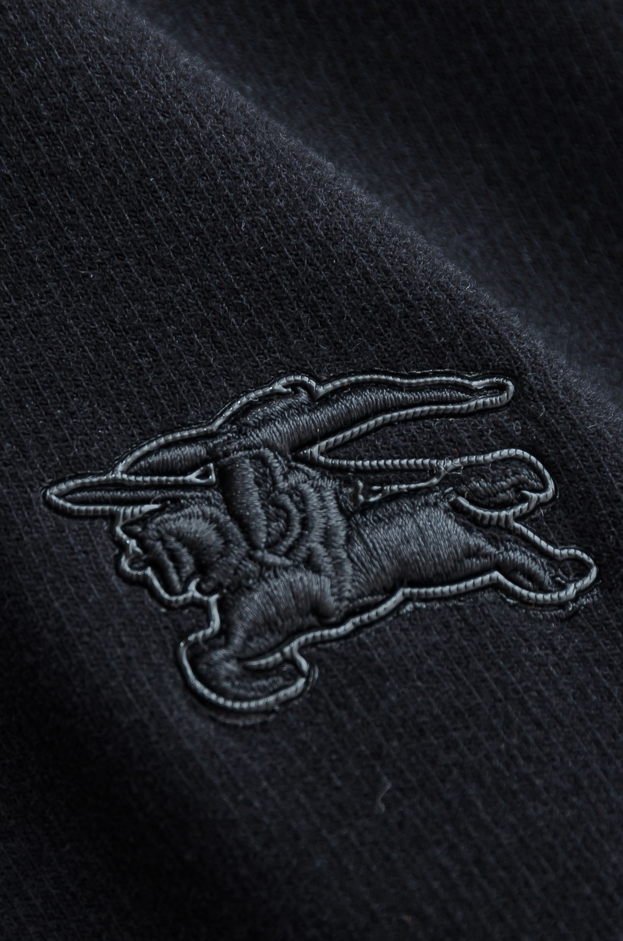 BBR 25FW进口德绒圆领打底衫，男士立体徽标LOGO基础纯色长袖套头衫！秋冬季轻薄款御寒打底单品，时