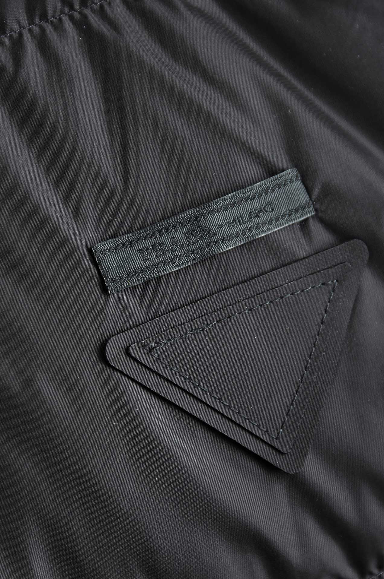 New# 5️⃣PRA#DA 普拉/达 2025FW防风防水面料白鸭绒填充男士都市休闲户外羽绒服外套#面