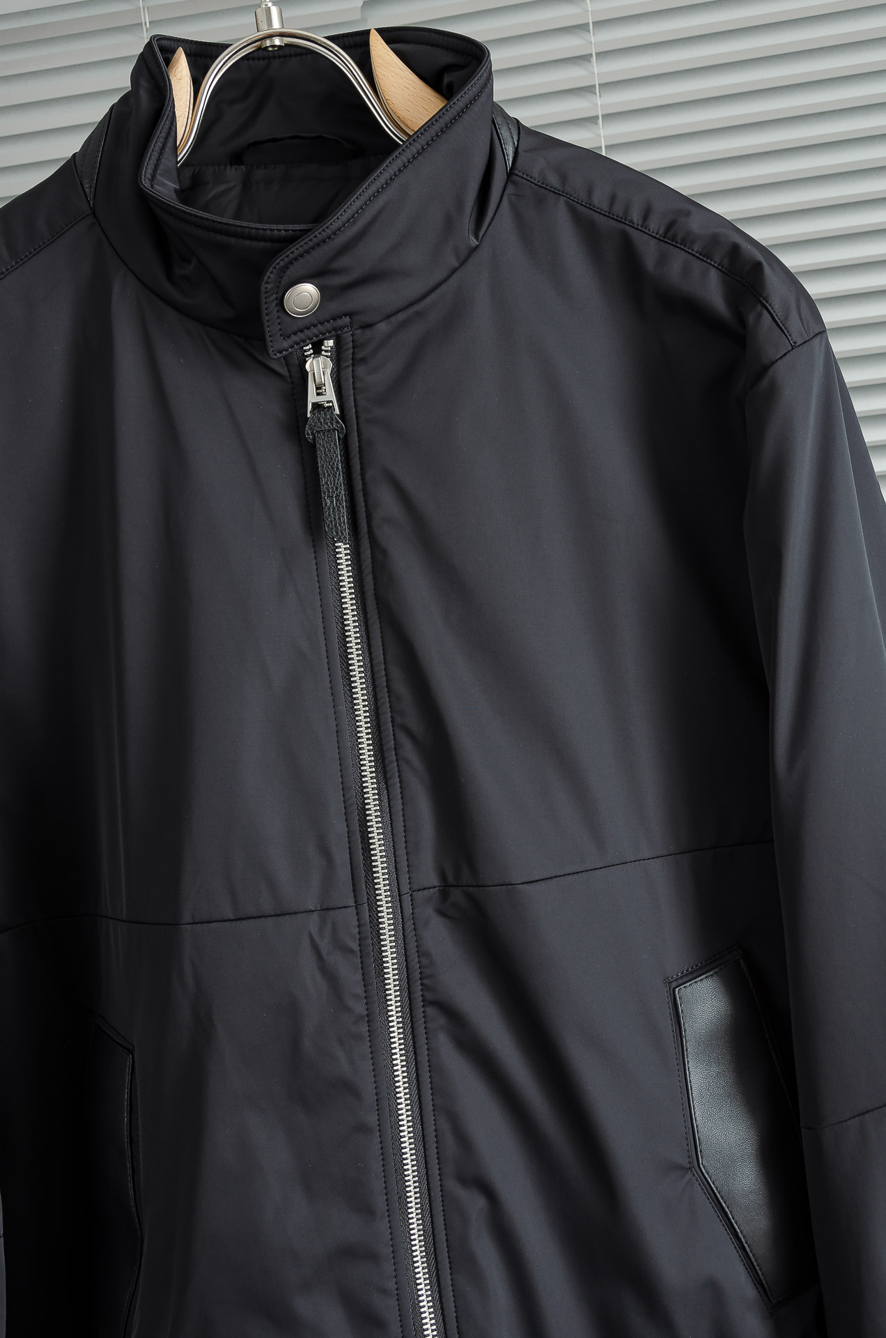 New# TF 5️⃣ 25FW秋冬新款【鹅绒】男士时尚拼绵羊皮立领羽绒服外套！新款羽绒服不仅在设计上独