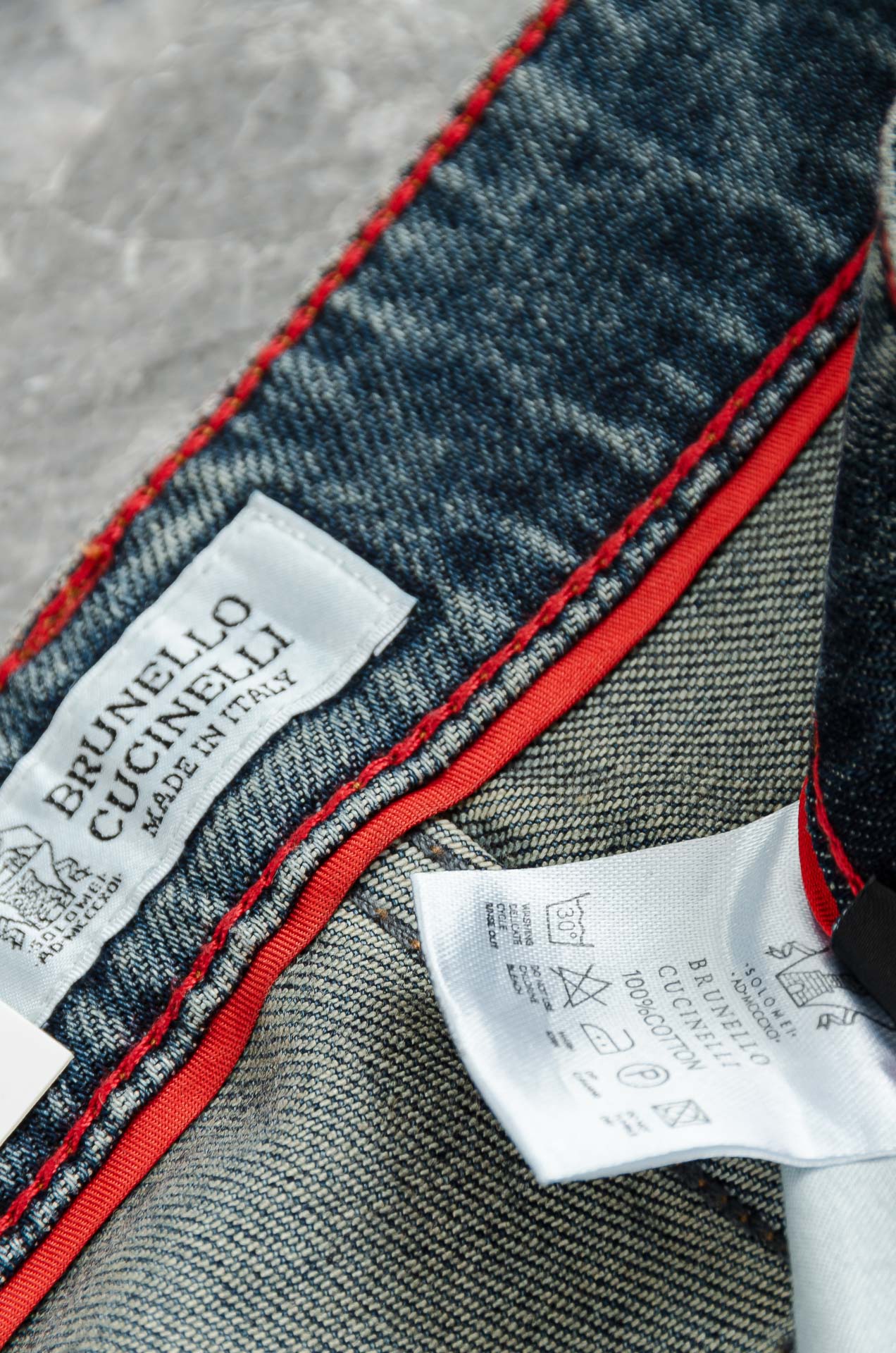 BC 2025男士时尚直筒牛仔长裤！最新裤装单品奉献，所有品质控男粉必须入手的极品，这样一条段位的牛仔裤