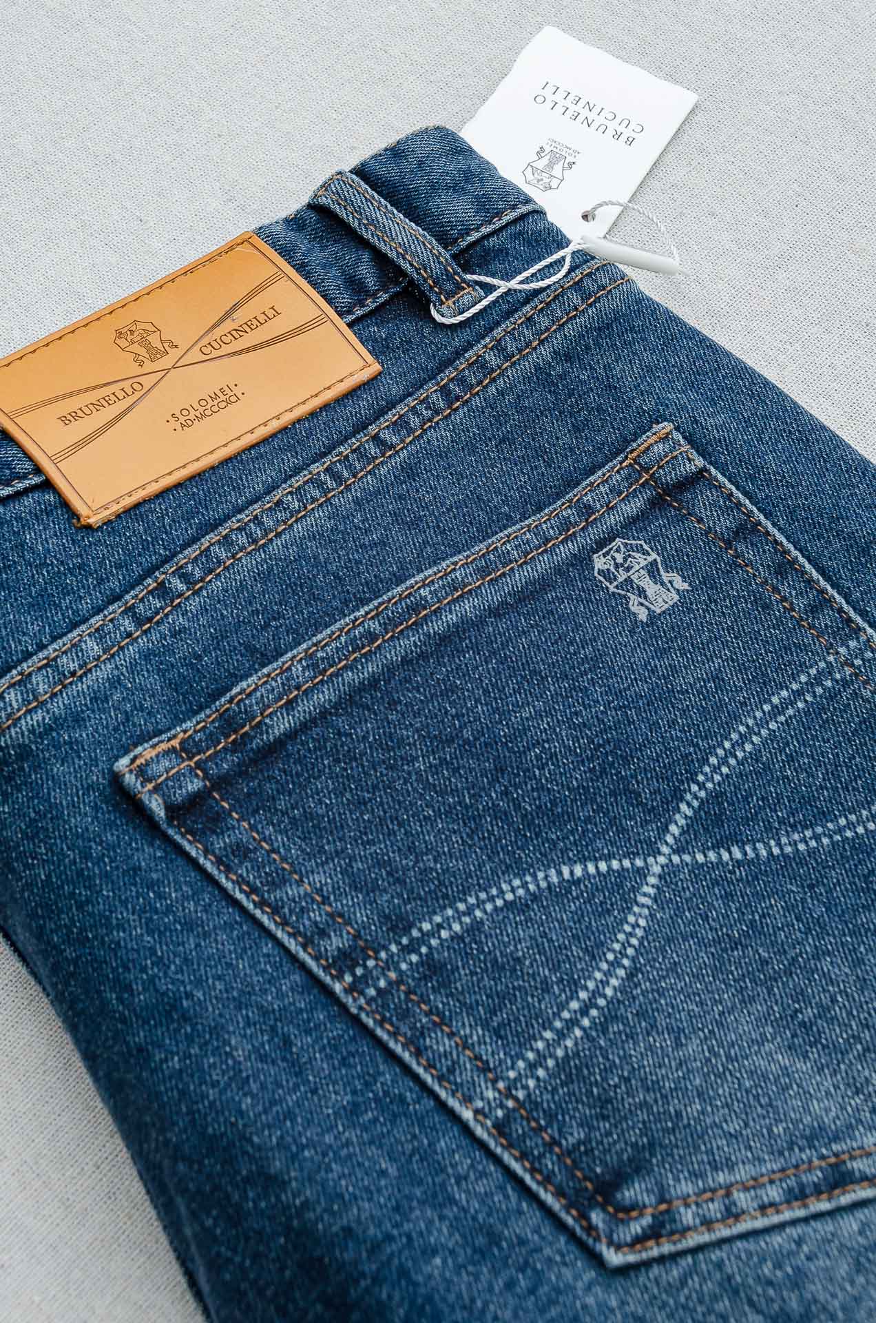 BC 2025男士时尚直筒牛仔长裤！最新裤装单品奉献，所有品质控男粉必须入手的极品，这样一条段位的牛仔裤