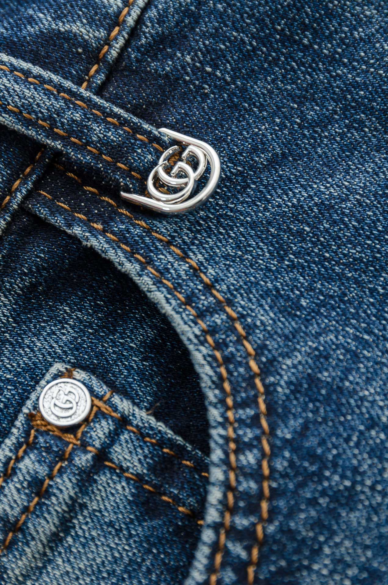 GUCC*i 古驰2025男士时尚直筒牛仔长裤！最新裤装单品奉献，所有品质控男粉必须入手的极品，这样一条