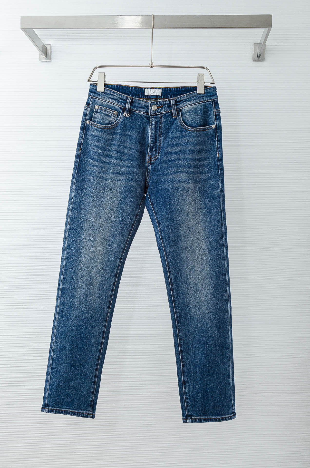 D*ior 迪/奥2025男士时尚直筒牛仔长裤！最新裤装单品奉献，所有品质控男粉必须入手的极品，这样一条