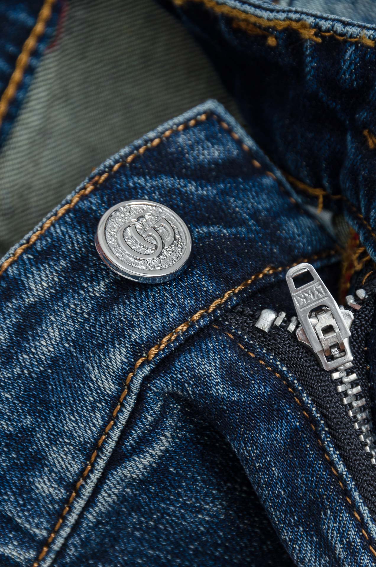 ☀️☀️Gu*cci 2025男士时尚直筒牛仔长裤！最新裤装单品奉献，所有品质控男粉必须入手的极品，这样