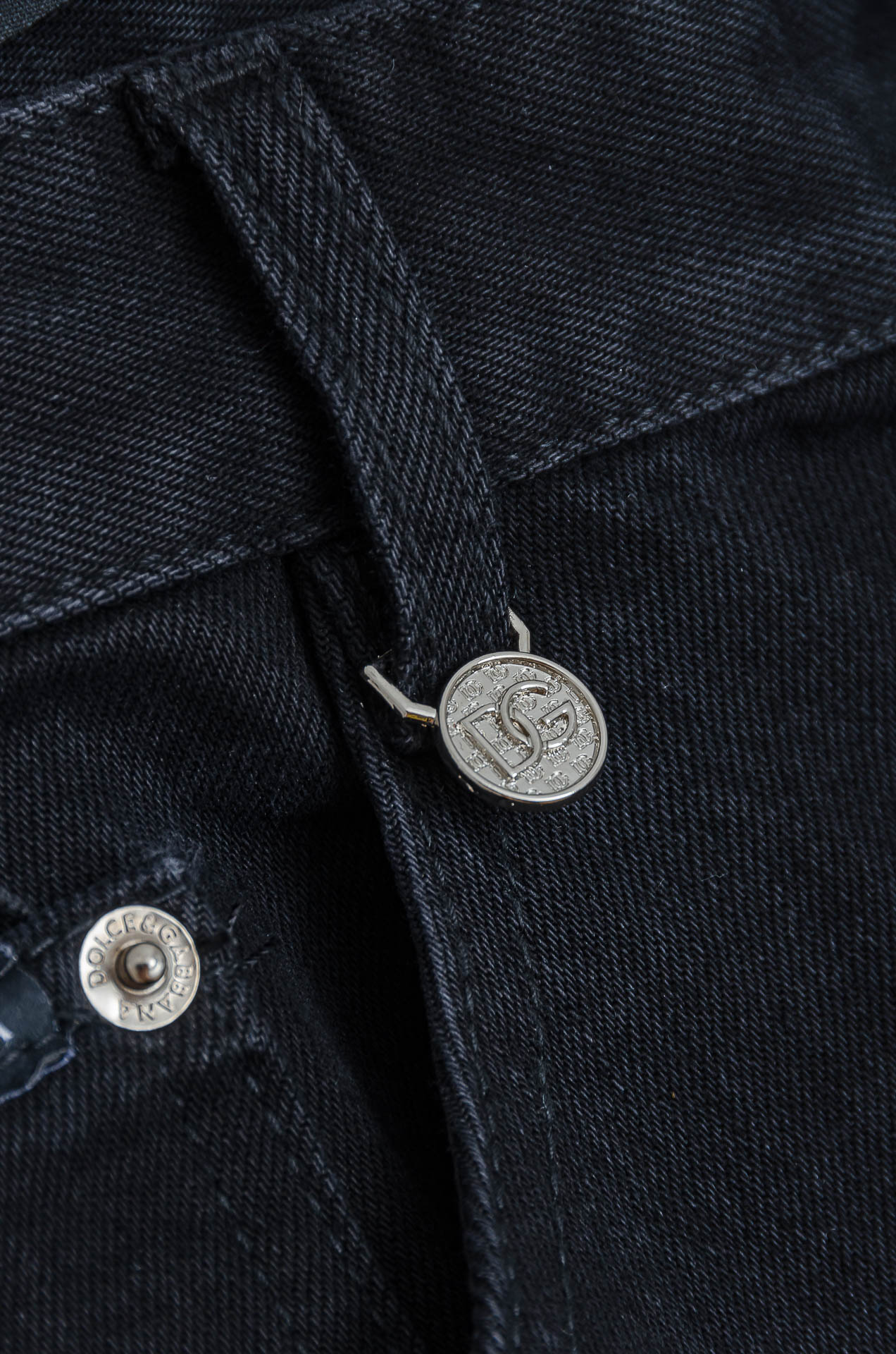 ☀️☀️DG2025男士时尚直筒牛仔长裤！最新裤装单品奉献，所有品质控男粉必须入手的极品，这样一条段位的