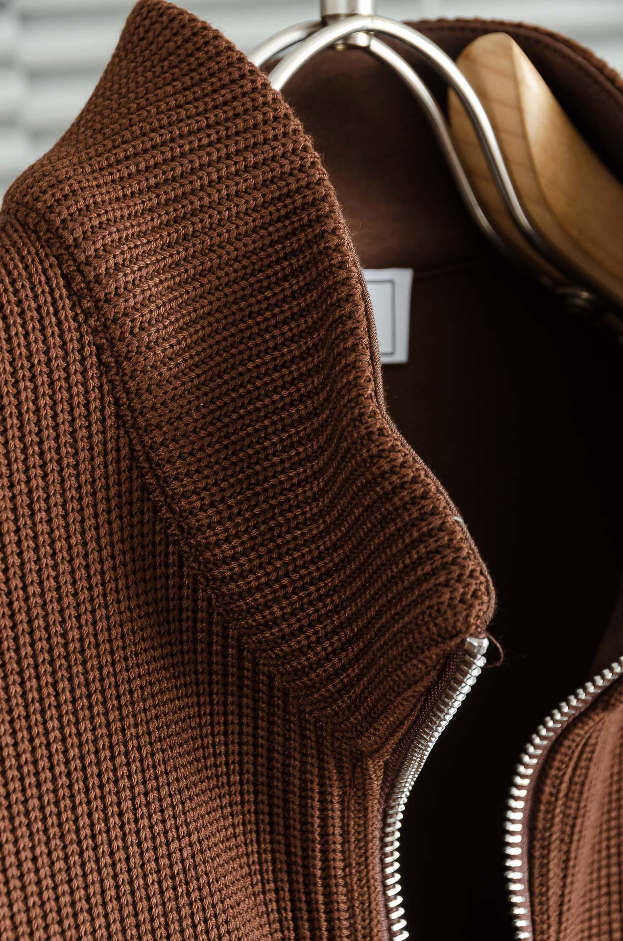 HERM*ES 爱马/仕25FW秋冬最新立领拉链卫衣，柔软太空棉面料+羊毛针织设计，简约又高级!袖部拼接