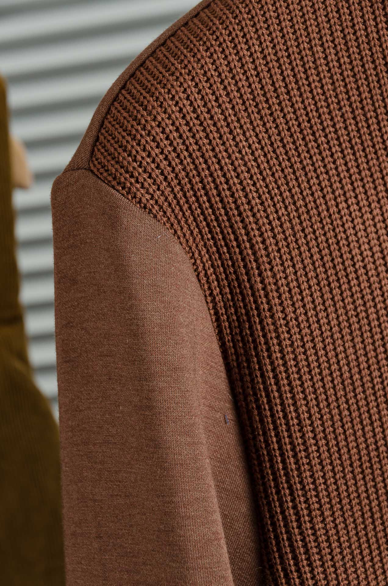 HERM*ES 爱马/仕25FW秋冬最新立领拉链卫衣，柔软太空棉面料+羊毛针织设计，简约又高级!袖部拼接