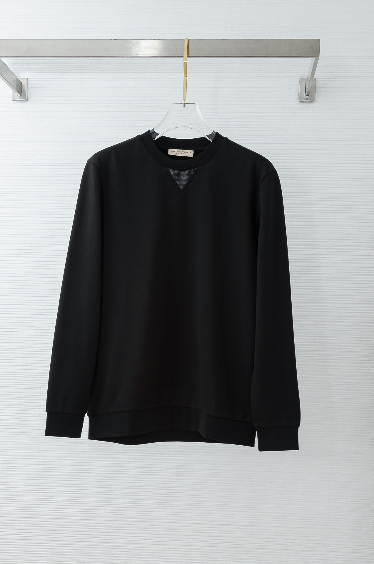 BV 25FW 立体剪裁男士圆领加绒卫衣#加绒的设计，不再畏惧寒冷，穿着亲肤又温暖，单穿，直接当打底也是