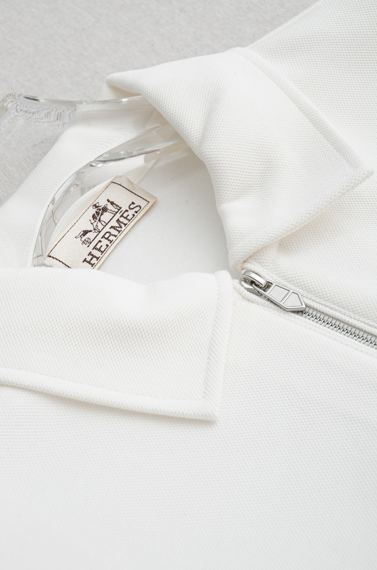 HER*MES 25FW 立体剪裁男士拉链翻领加绒卫衣#加绒的设计，不再畏惧寒冷，穿着亲肤又温暖，单穿，