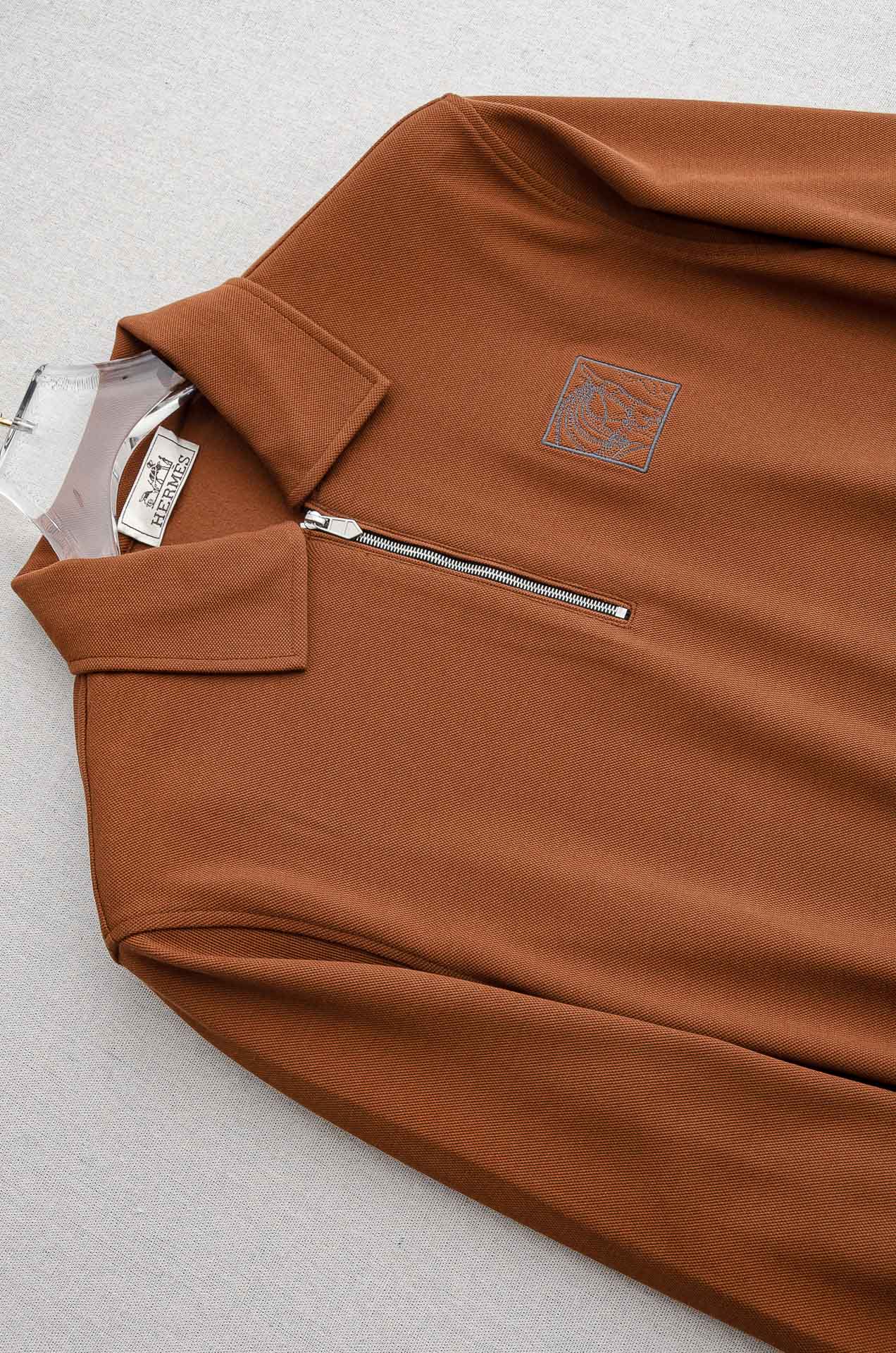 HER*MES 25FW 立体剪裁男士拉链翻领加绒卫衣#加绒的设计，不再畏惧寒冷，穿着亲肤又温暖，单穿，