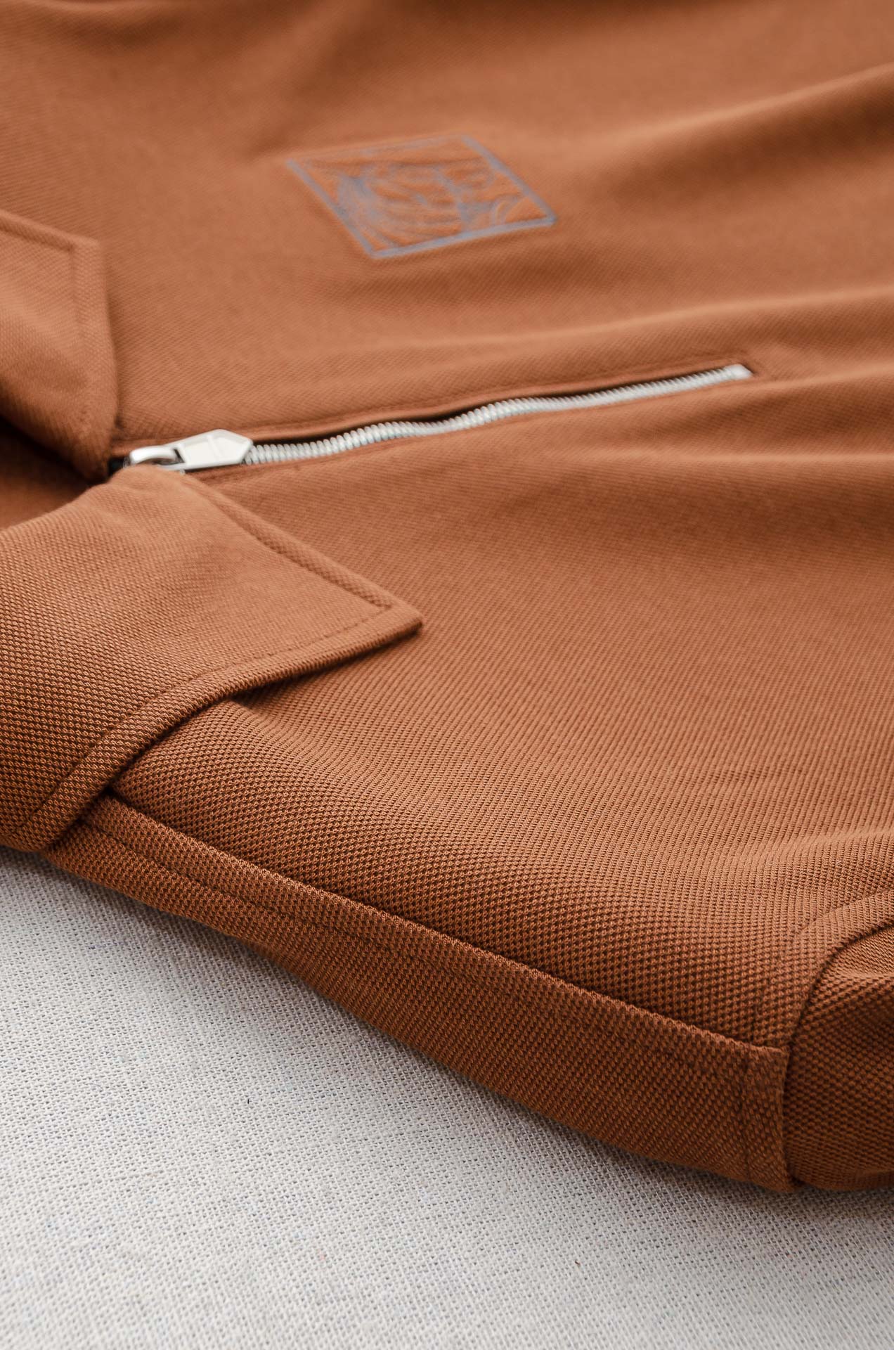 HER*MES 25FW 立体剪裁男士拉链翻领加绒卫衣#加绒的设计，不再畏惧寒冷，穿着亲肤又温暖，单穿，