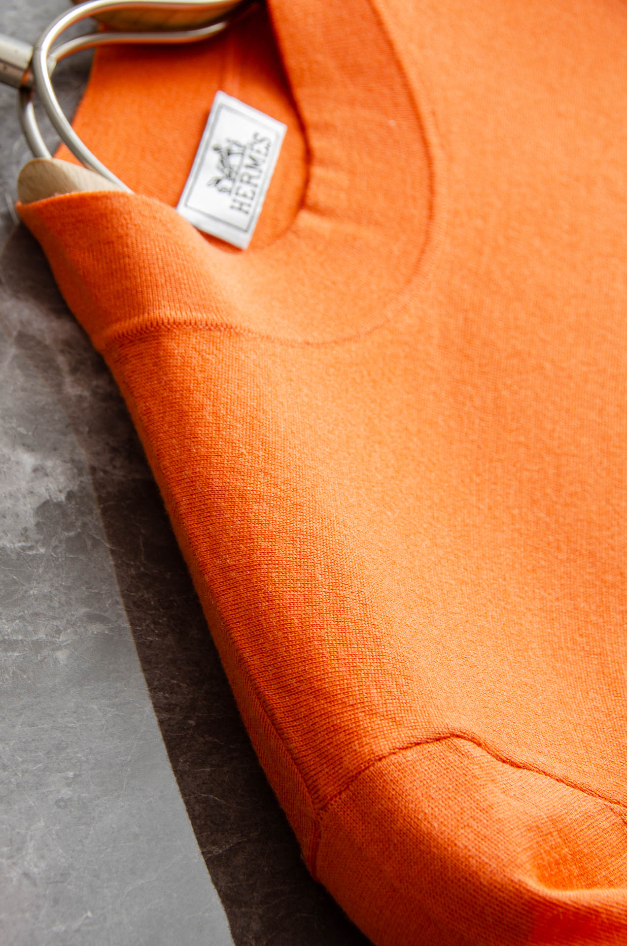 HER*MES 26FW最新贴身打底毛衣#高端88％羊毛+12％蚕丝混纺纱线，采用澳洲进口超细美利奴羊毛