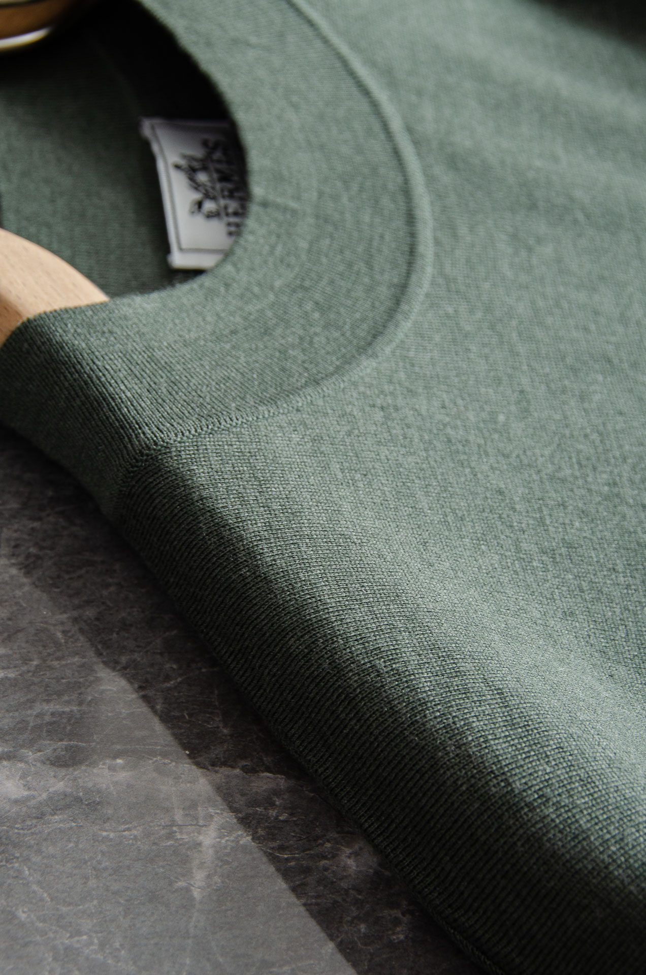 HER*MES 26FW最新贴身打底毛衣#高端88％羊毛+12％蚕丝混纺纱线，采用澳洲进口超细美利奴羊毛