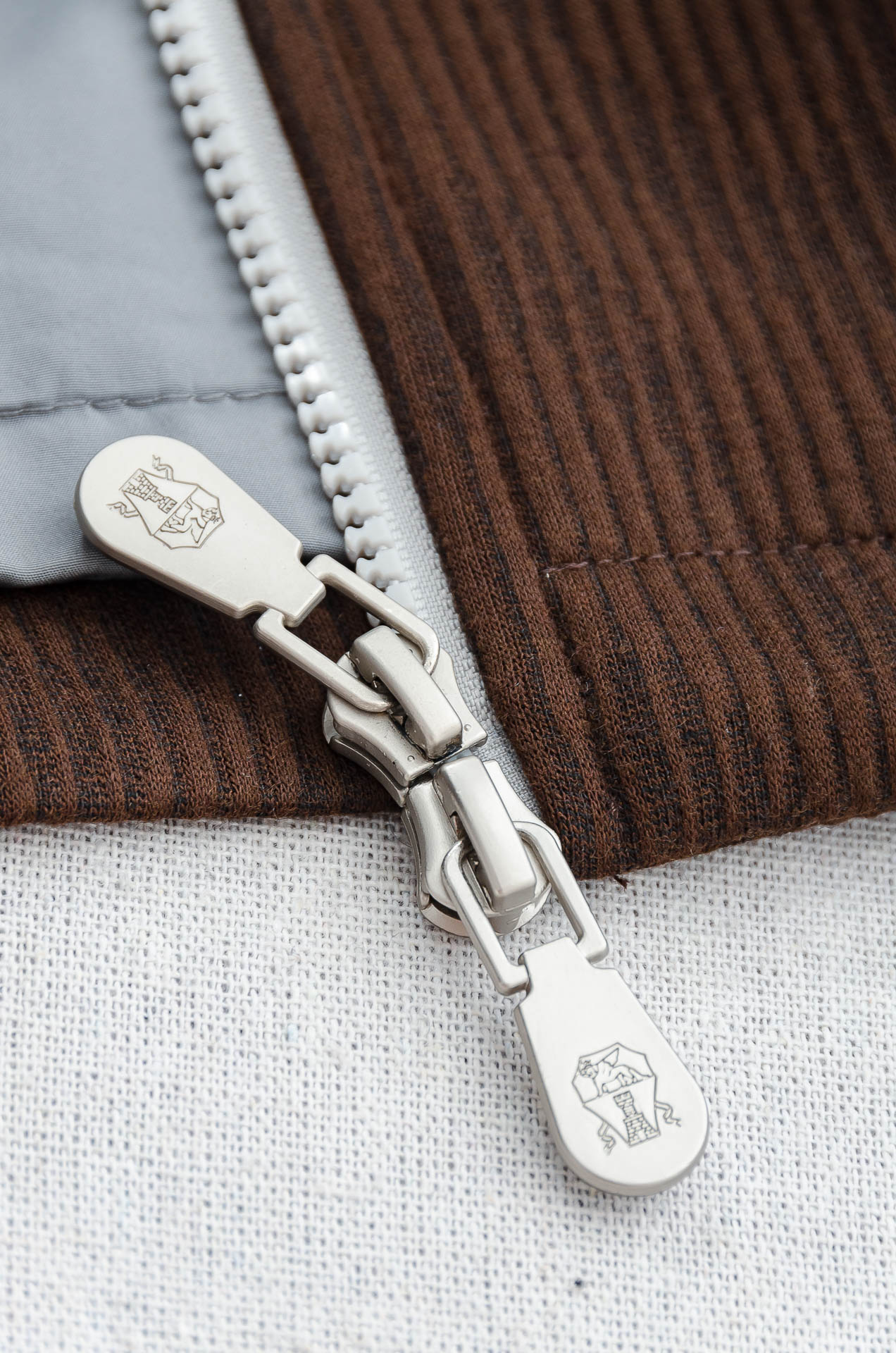 Brunello Cucinelli徽标棉服#这款棉服来自意大利奢侈品牌BrunelloCucinell