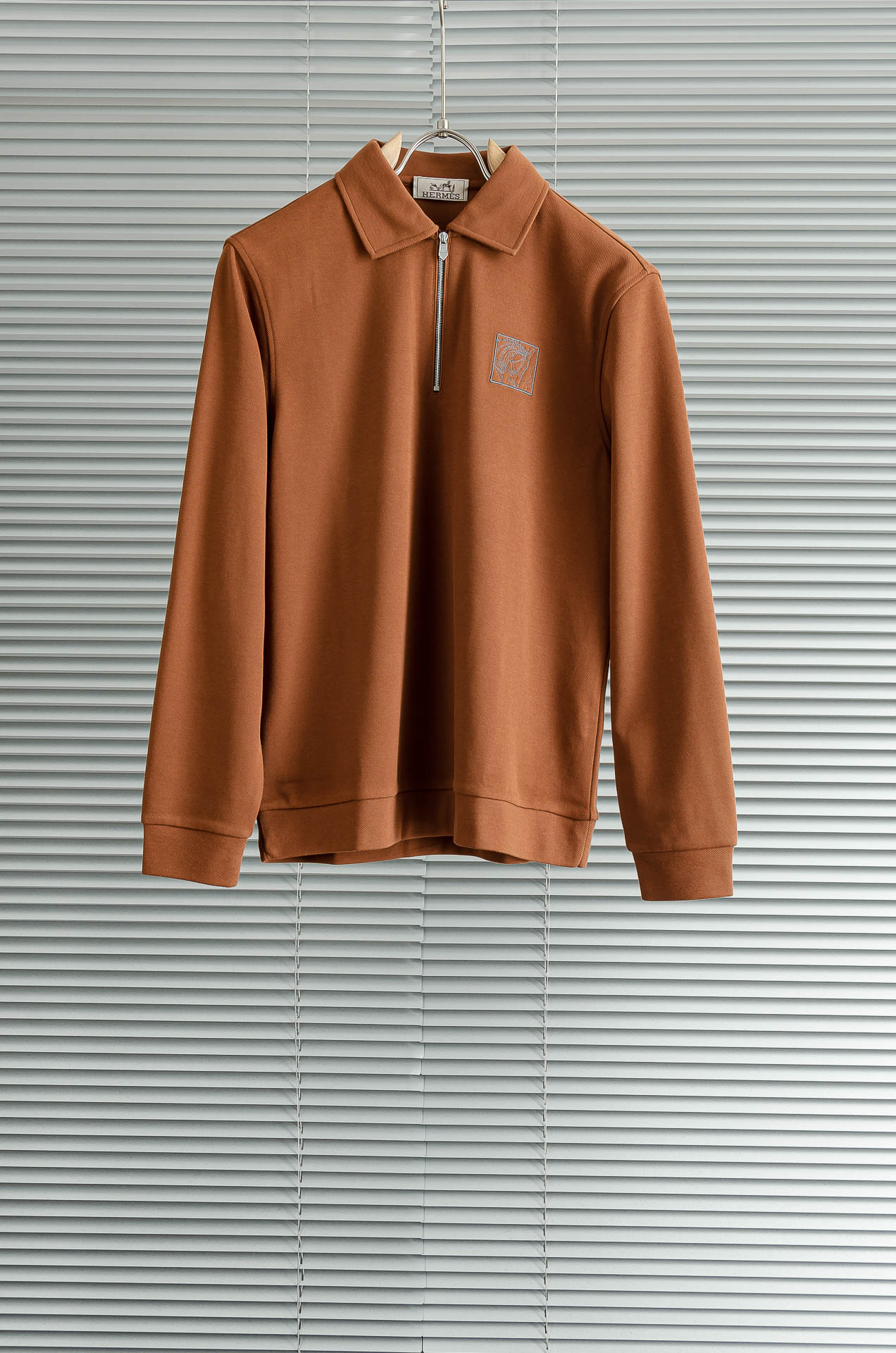 HER*MES 25FW 立体剪裁男士拉链翻领加绒卫衣#加绒的设计，不再畏惧寒冷，穿着亲肤又温暖，单穿，