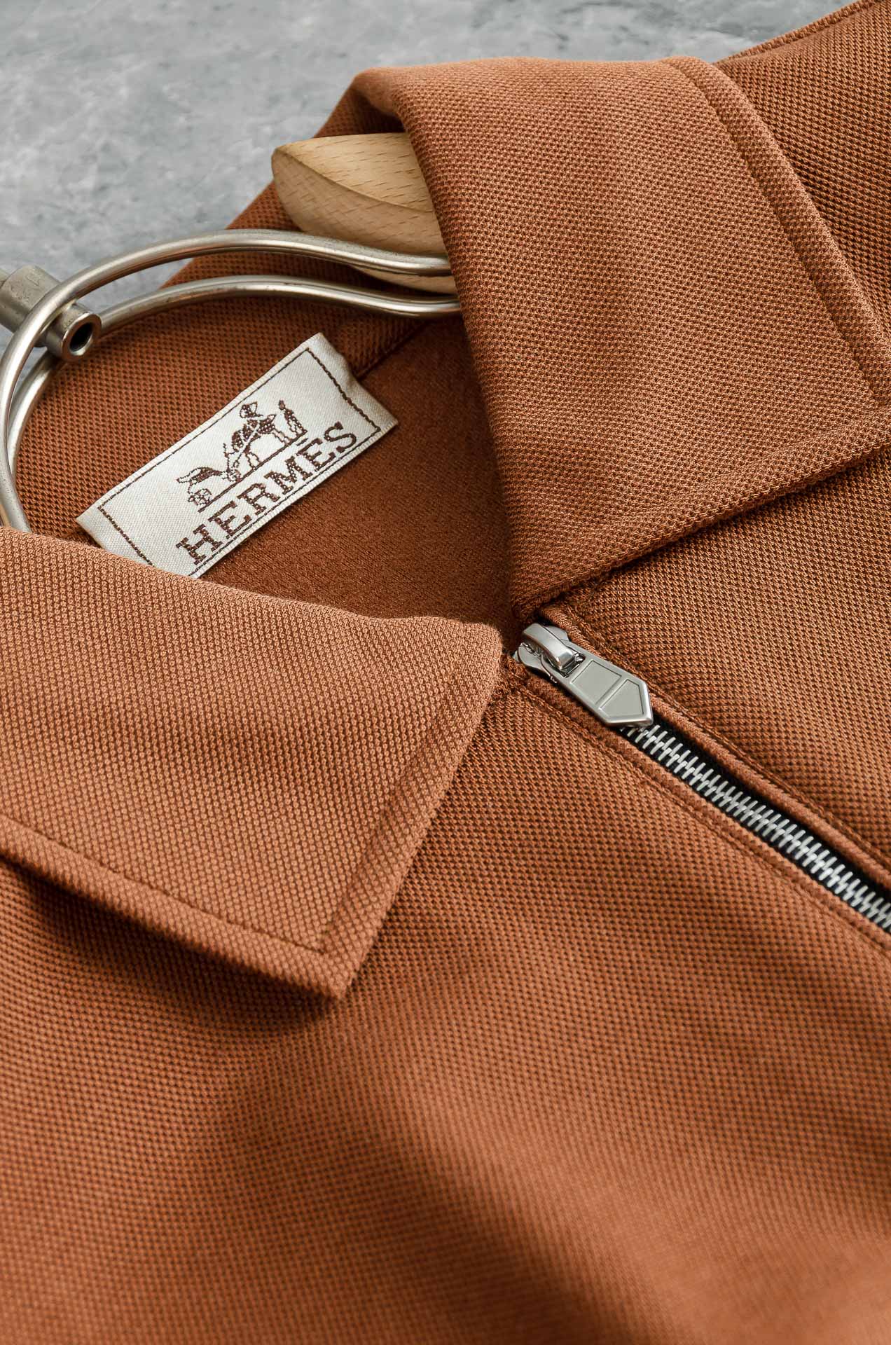 HER*MES 25FW 立体剪裁男士拉链翻领加绒卫衣#加绒的设计，不再畏惧寒冷，穿着亲肤又温暖，单穿，