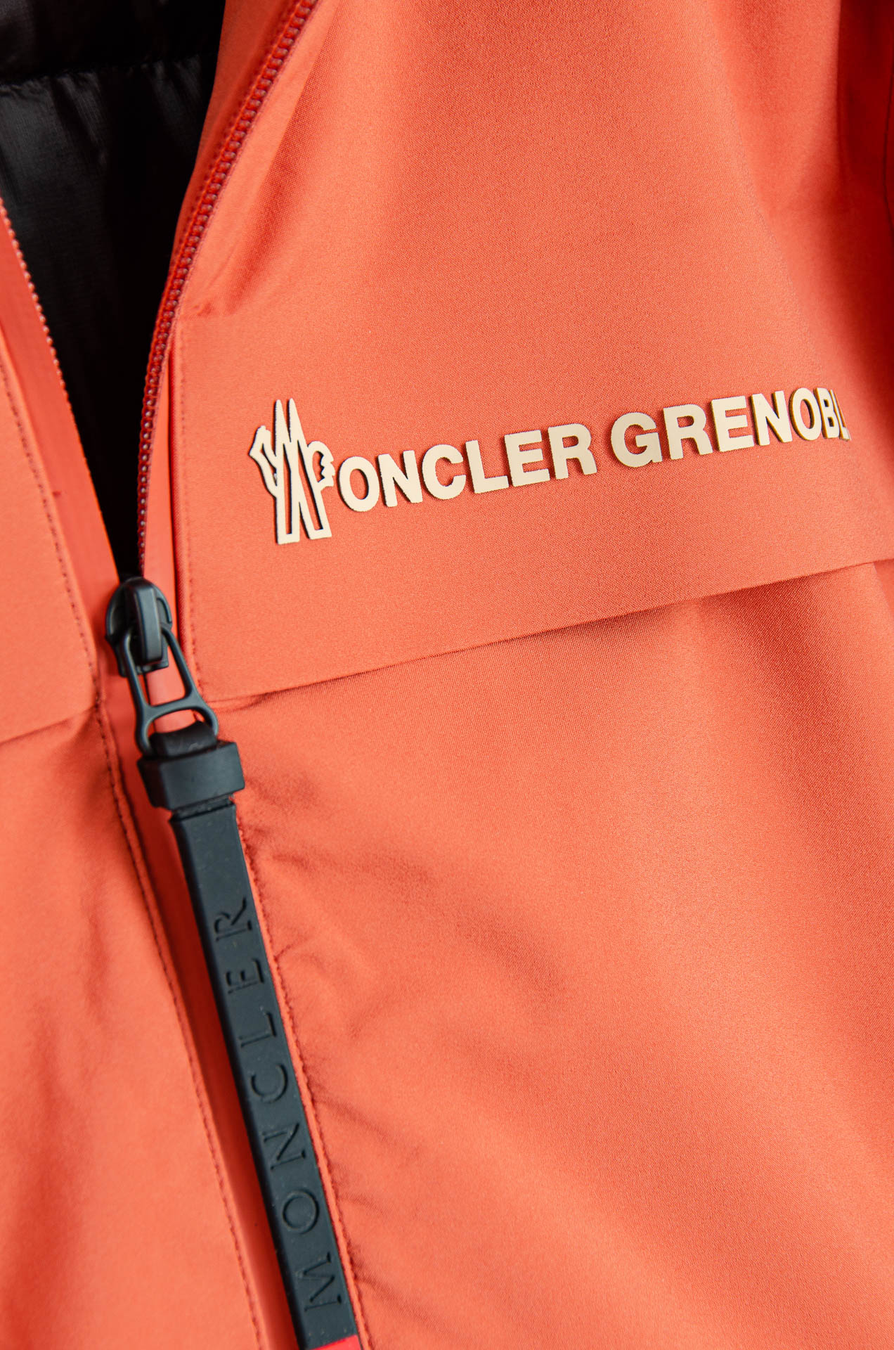 New# Moncl/er6️⃣25FWGrenoble系列连帽羽绒服#高版本！非市面通货，实拍所见即所