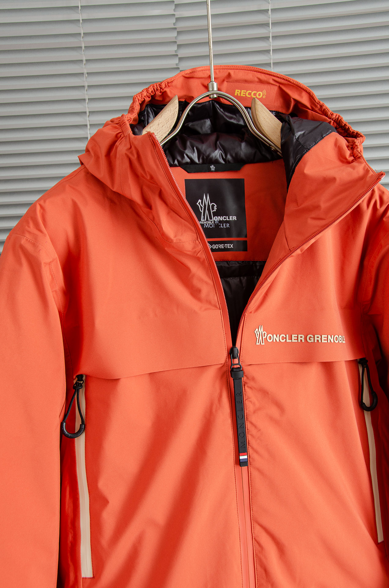 New# Moncl/er6️⃣25FWGrenoble系列连帽羽绒服#高版本！非市面通货，实拍所见即所