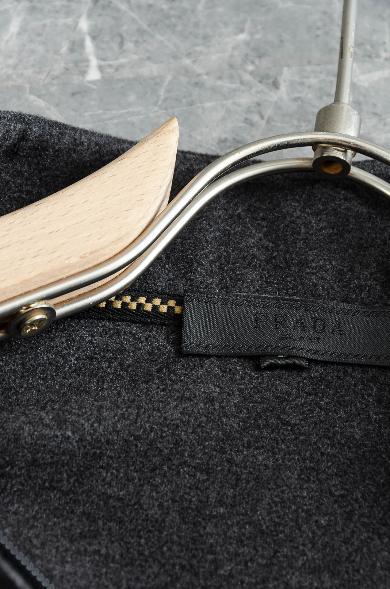 Nea# Pra＊da 普拉＊达2026FW最新半拉链立领长袖衫#柔软亲肤又保暖，秋冬穿超合适!立领+半