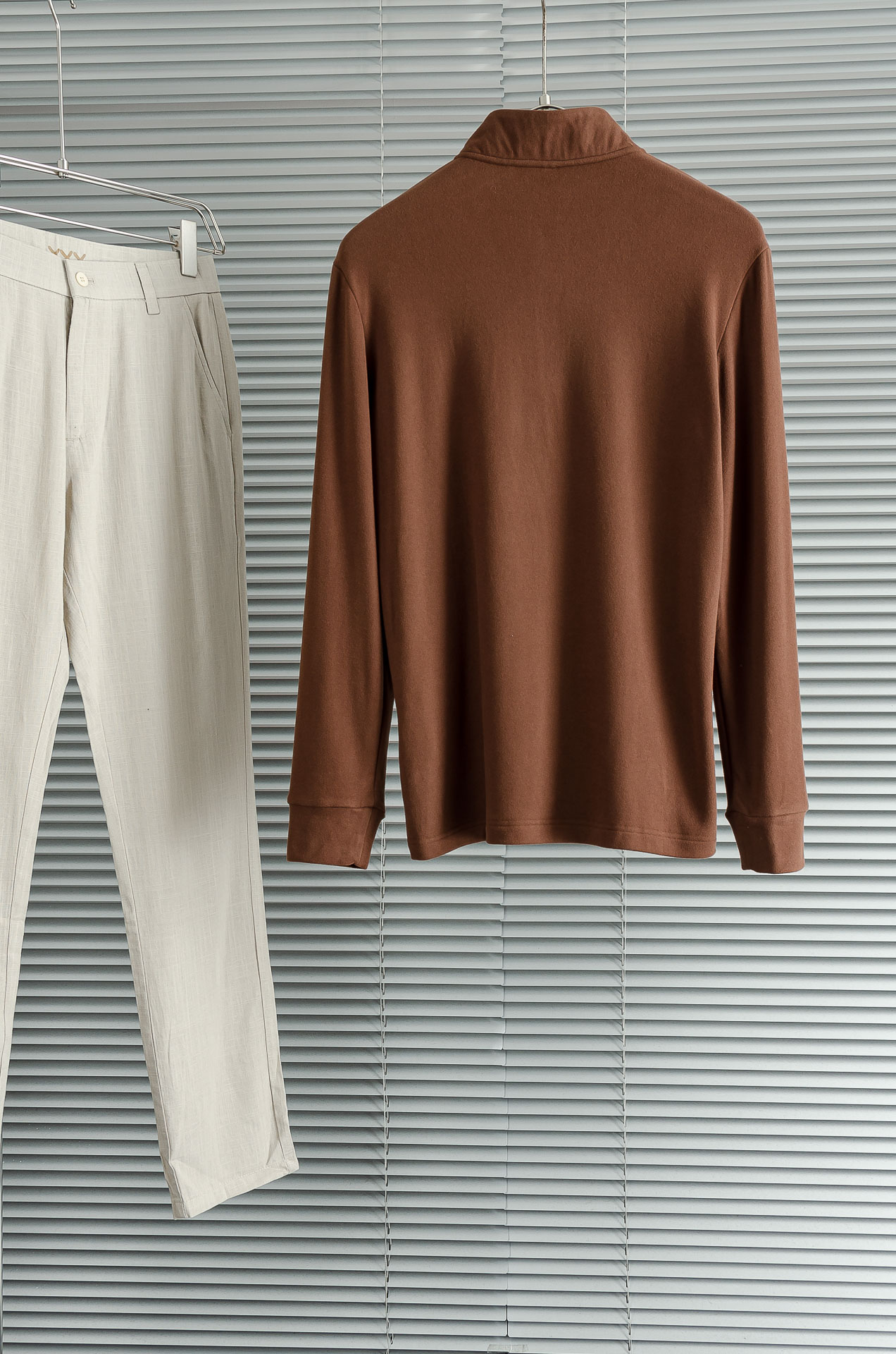 Nea# BURBE*RRY巴＊宝莉2026FW最新半拉链立领长袖衫#柔软亲肤又保暖，秋冬穿超合适!立领