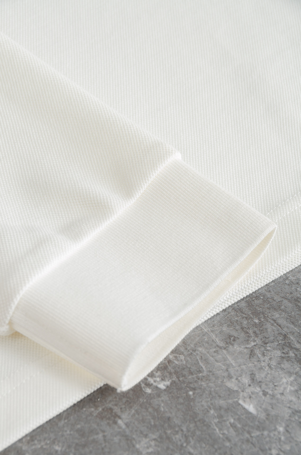 Loro Piana诺悠翩雅 2026FW新品 轻奢男士翻领长袖T恤衫#精选客供进口长绒棉采用高密度工艺