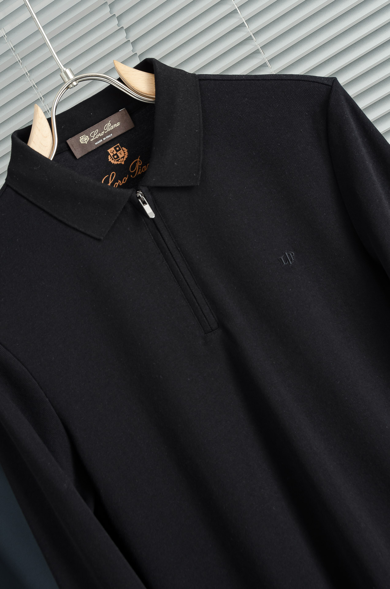 Loro Piana诺悠翩雅 2026FW新品 轻奢男士翻领长袖T恤衫#精选客供进口长绒棉采用高密度工艺