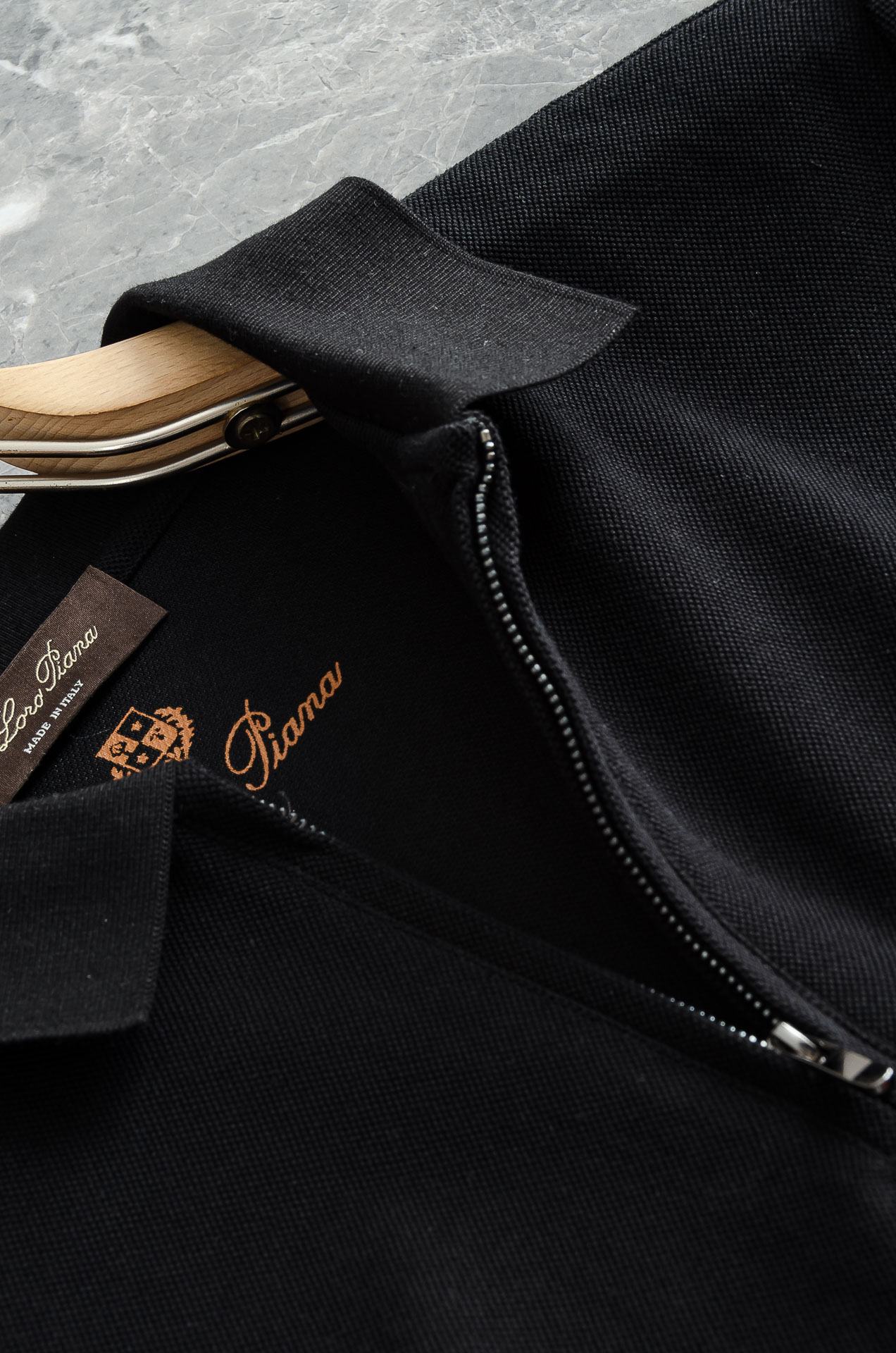 Loro Piana诺悠翩雅 2026FW新品 轻奢男士翻领长袖T恤衫#精选客供进口长绒棉采用高密度工艺