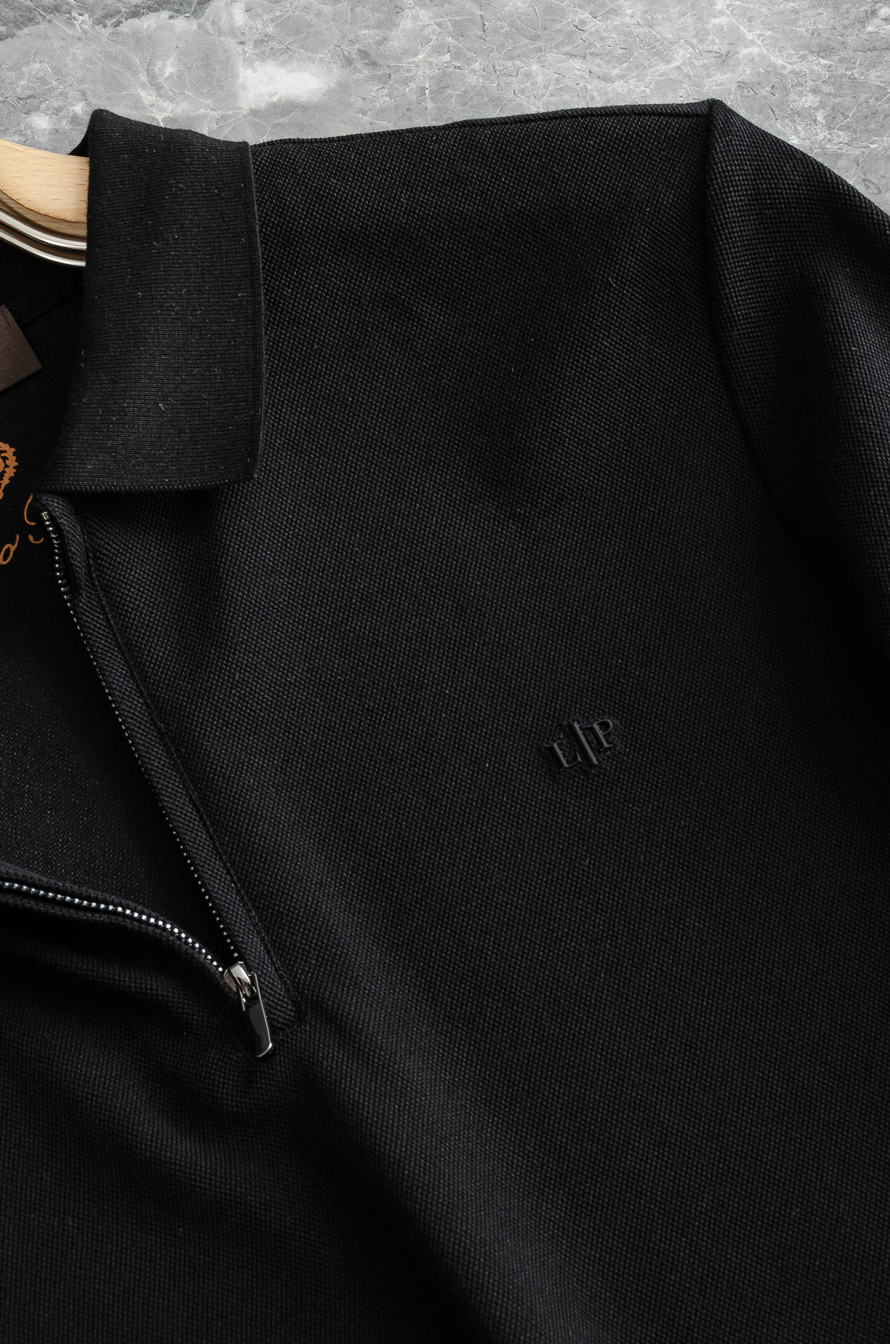 Loro Piana诺悠翩雅 2026FW新品 轻奢男士翻领长袖T恤衫#精选客供进口长绒棉采用高密度工艺