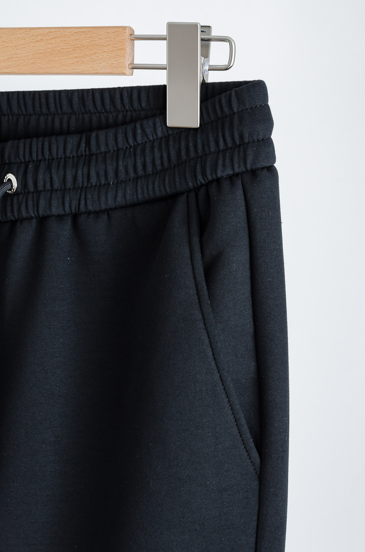 ☀️☀️MONC*LER蒙/口26FW精梳棉混纺挺括有型自带筋骨感抗皱性极强四面弹力包容性好弹力松紧腰搭