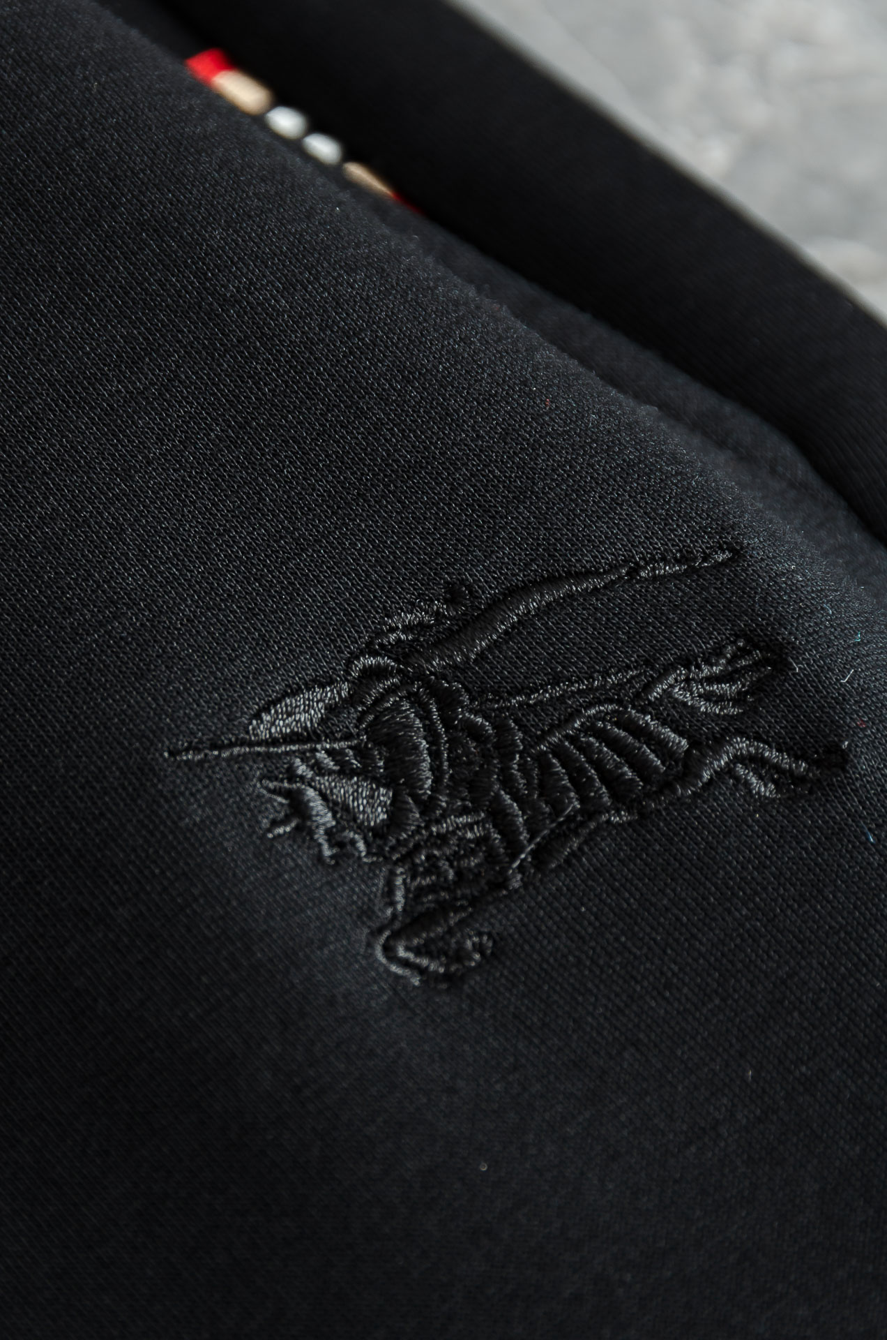 BURBE*RRY巴宝＊莉26FW精梳棉混纺挺括有型自带筋骨感抗皱性极强四面弹力包容性好弹力松紧腰搭配抽