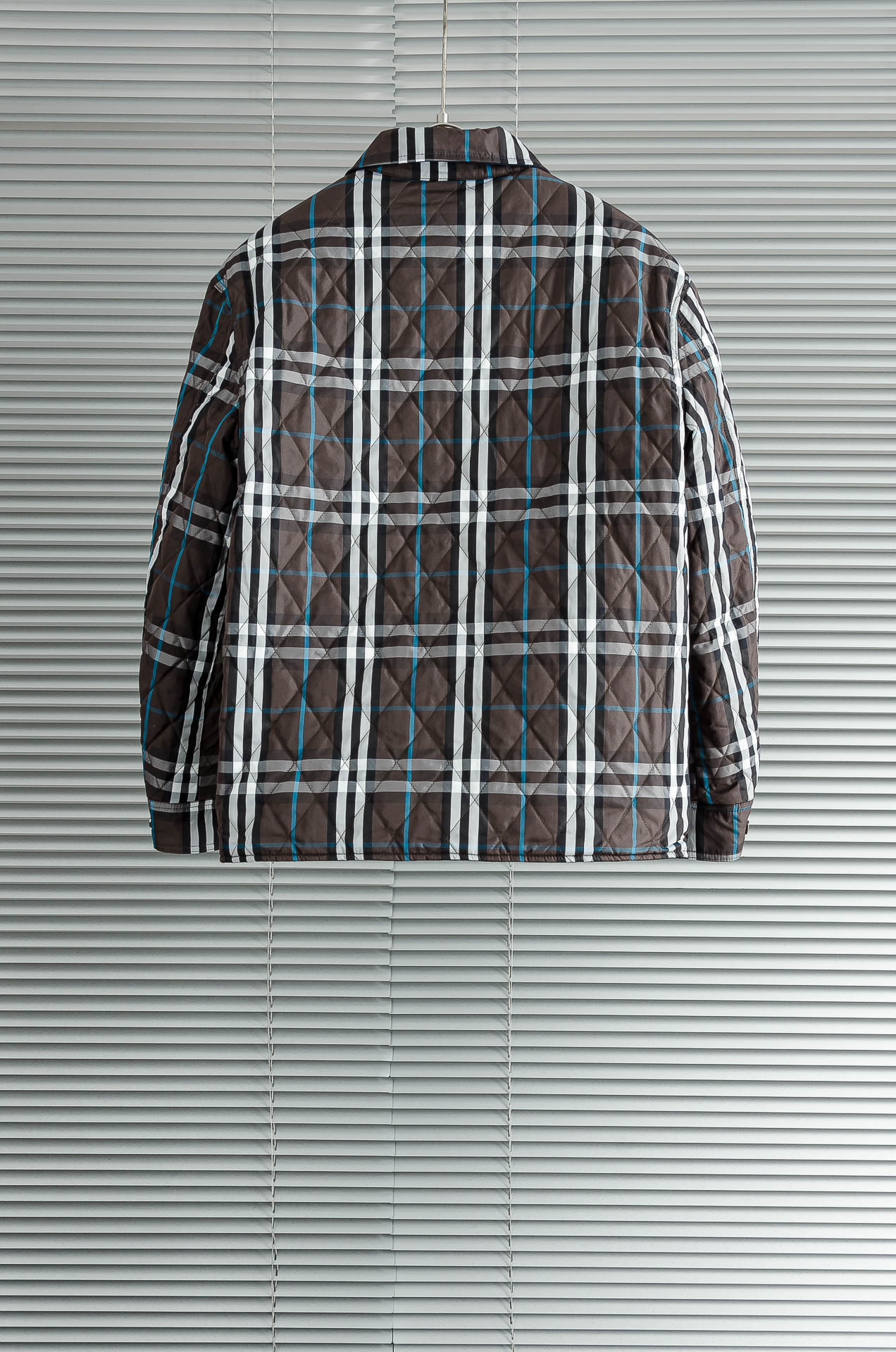 BBR 26FW秋冬新款经典英伦格+刺绣战马士徽标双面穿棉服外套#双面两穿款式，一面现代格纹，另一面为经