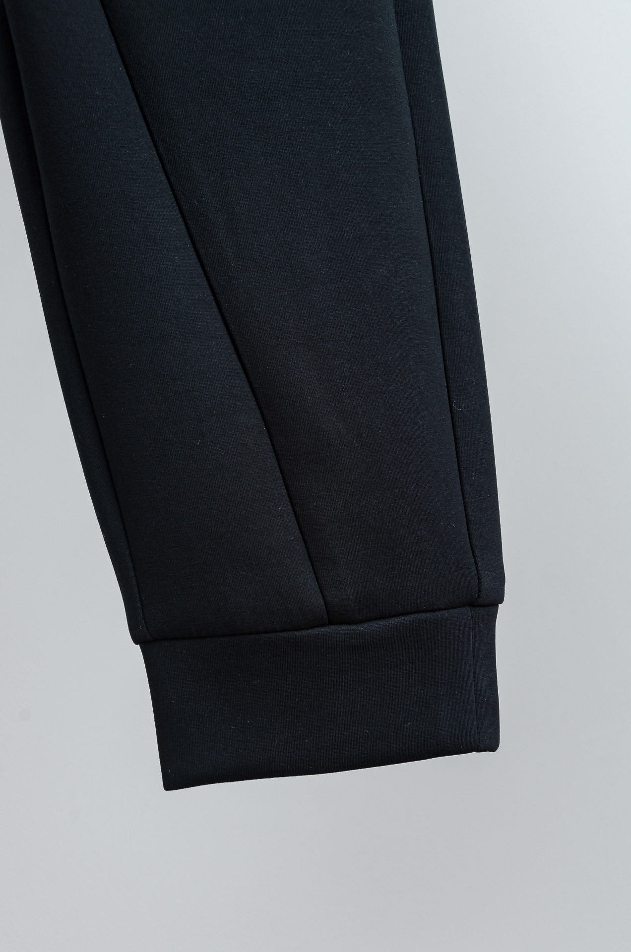 ☀️☀️MONC*LER蒙/口26FW精梳棉混纺挺括有型自带筋骨感抗皱性极强四面弹力包容性好弹力松紧腰搭