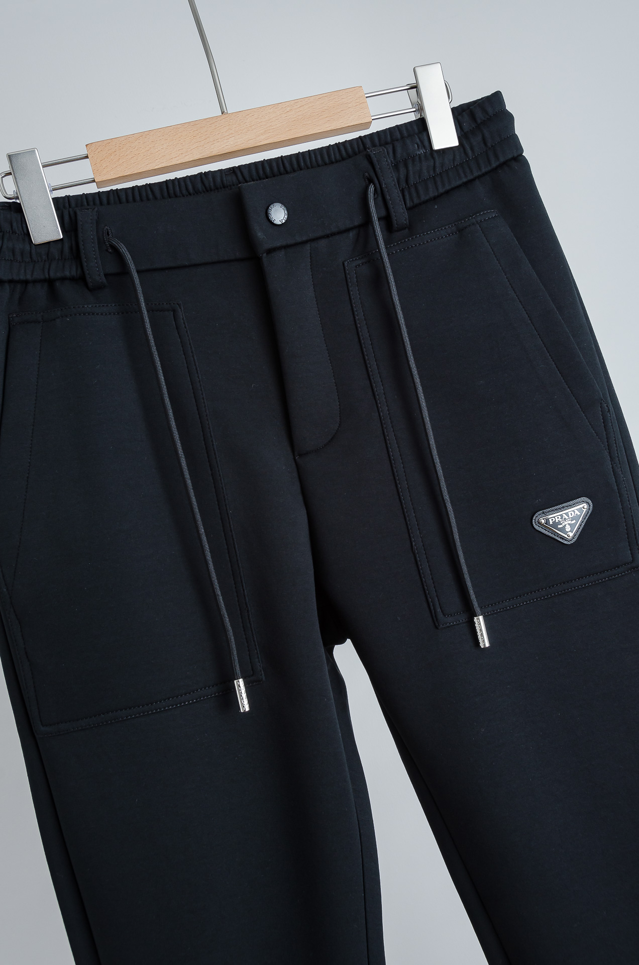 ☀️☀️PR*ADA普拉＊达26FW精梳棉混纺挺括有型自带筋骨感抗皱性极强四面弹力包容性好弹力松紧腰搭配