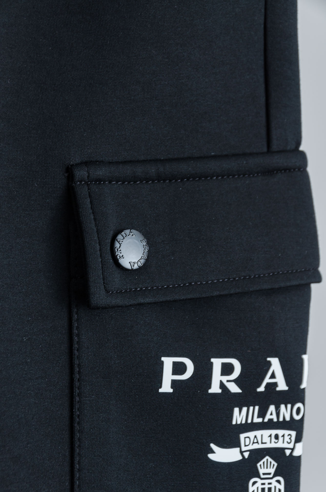 ☀️☀️PR*ADA普拉＊达26FW精梳棉混纺挺括有型自带筋骨感抗皱性极强四面弹力包容性好弹力松紧腰搭配